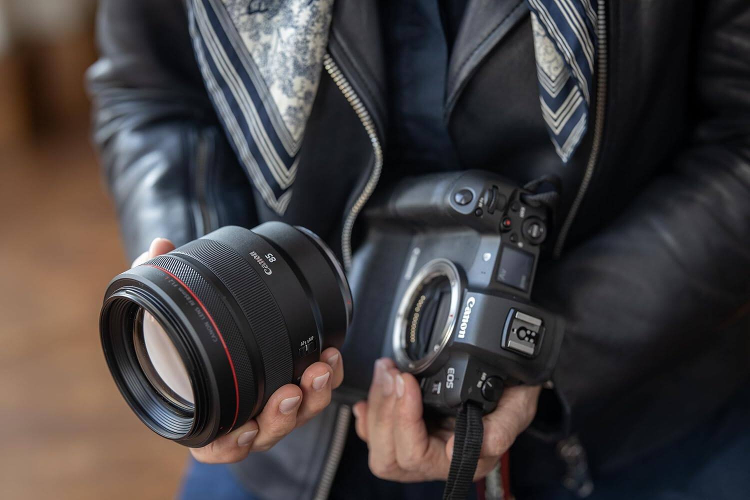71 LENS CANON Canon 85 AL ... I anon  EOS