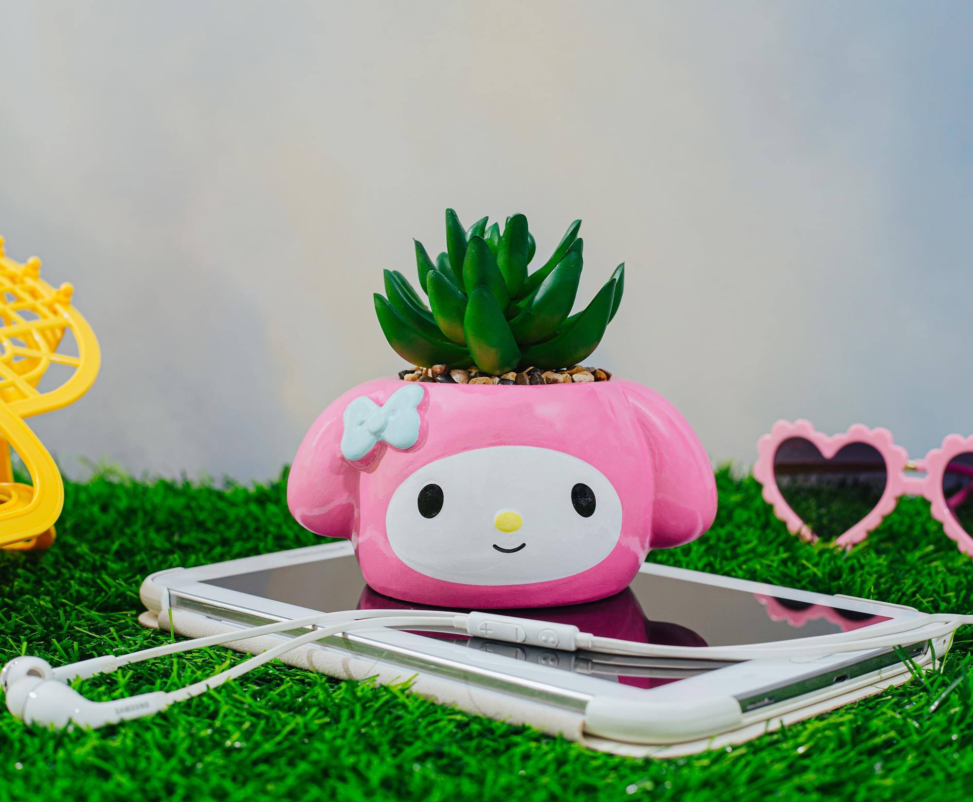 Alt View 2. Silver Buffalo - Sanrio My Melody 3-Inch Ceramic Mini Planter With Artificial Succulent - Pink.
