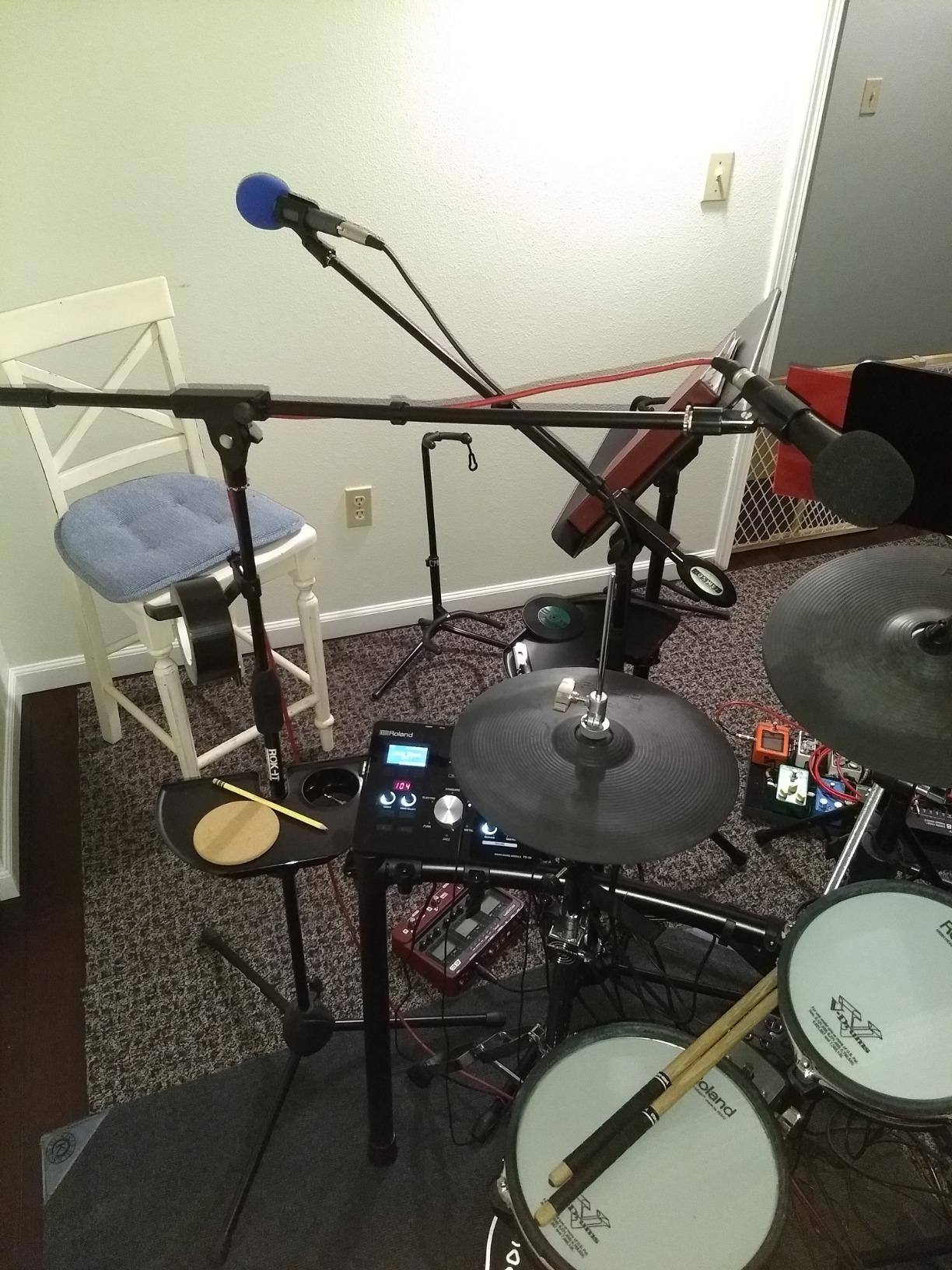 Alt View 2. Gator Cases - Gator Cases ROK-IT Series Fixed Boom Tripod Microphone Stand.