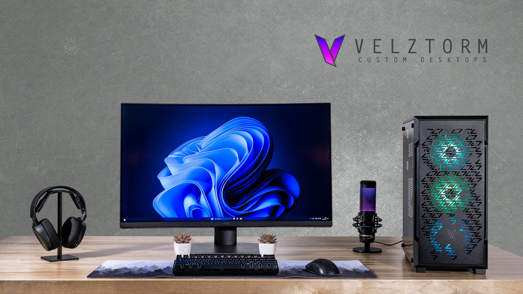 VELZTORM CUSTOM DESKTOPS