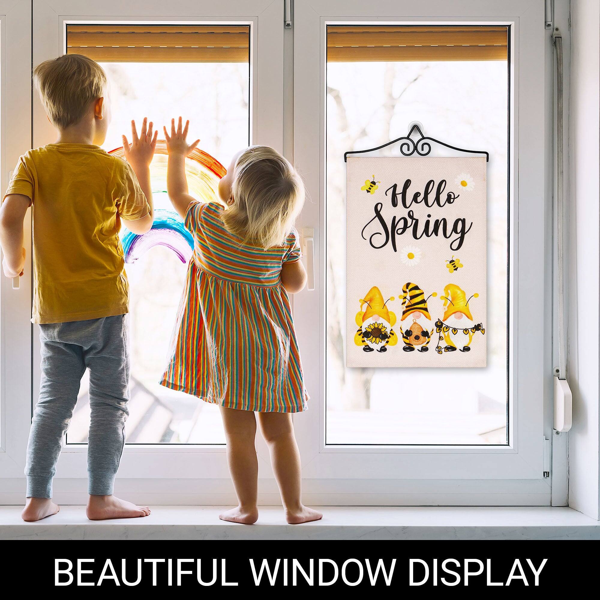 Hello Spring  
BEAUTIFUL WINDOW DISPLAY