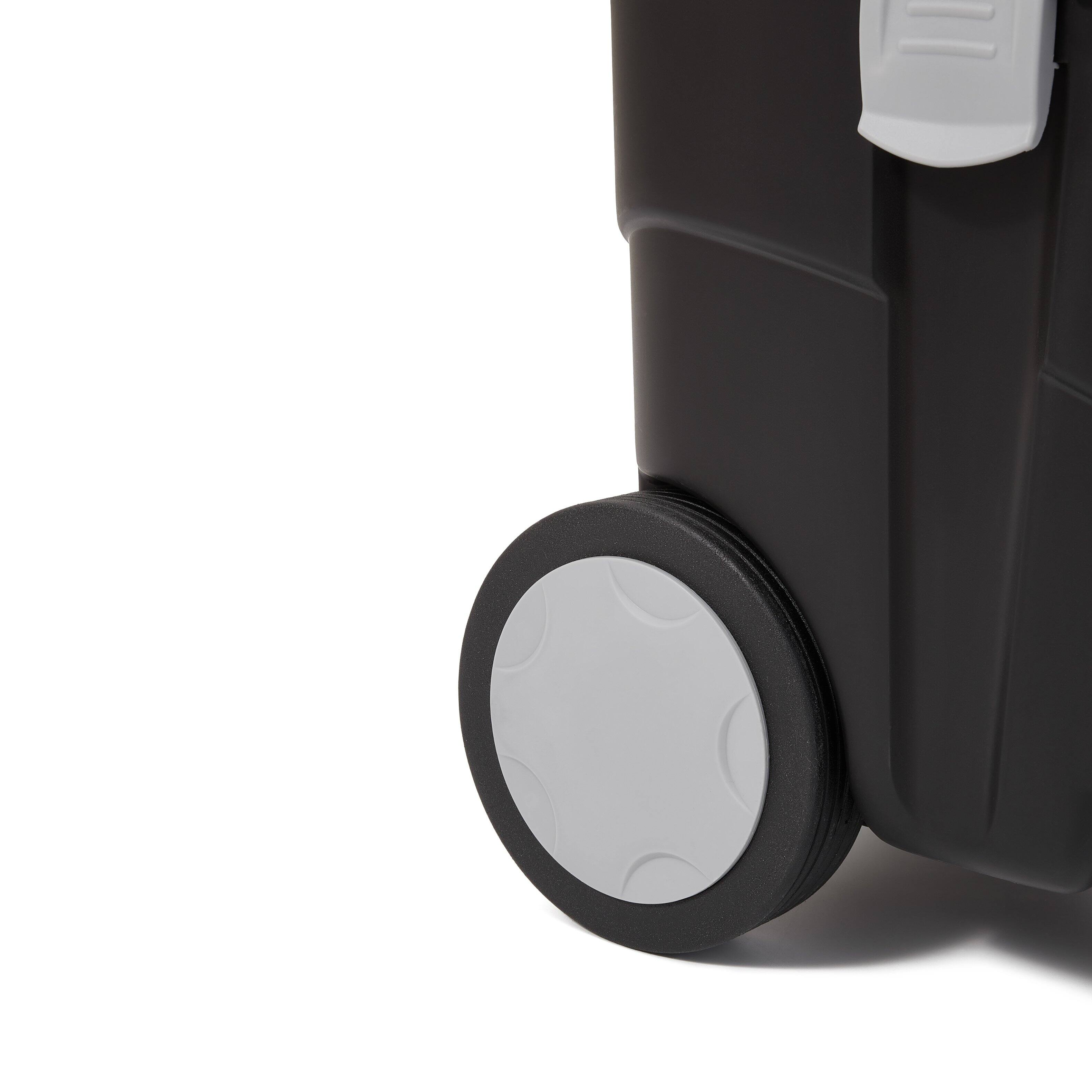 Alt View 6. Dapper Supply - Dapper Supply 8 Gallon Wet Dry Dust Extractor Vacuum Auto HEPA Filter Tool Auto Start 140 CFM 20 kPa - Grey.