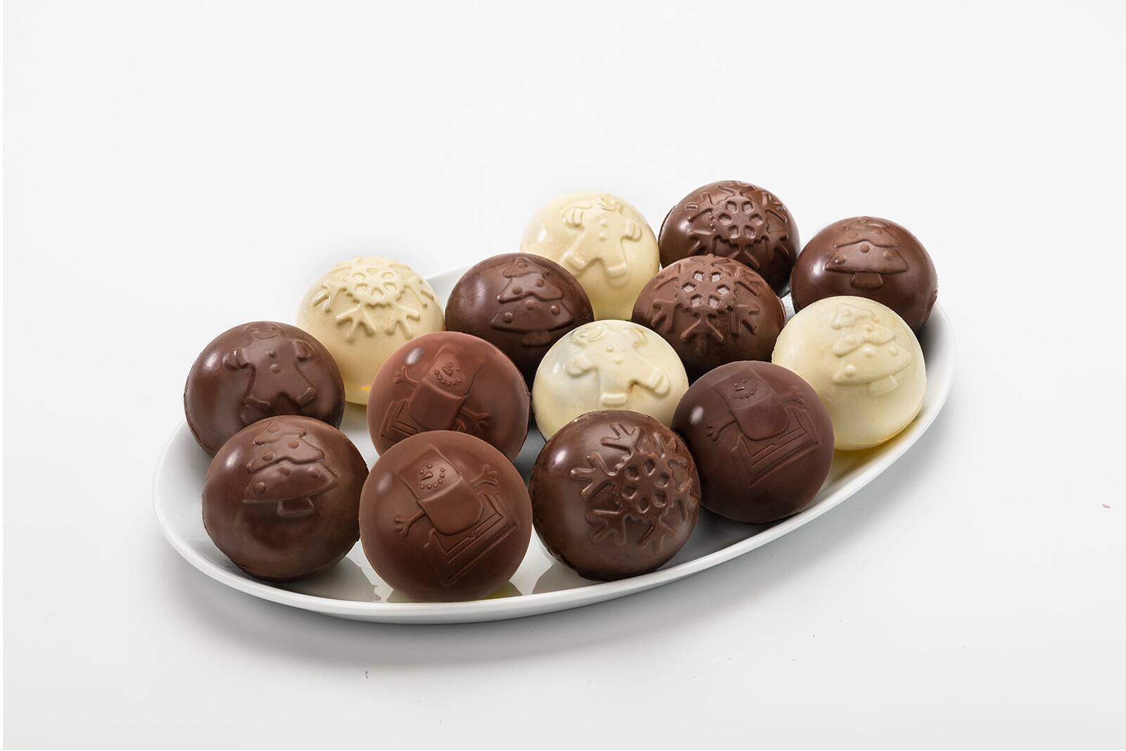 Alt View 3. MOBI - Hot Chocolate Silicone Cocoa Bombs Molds, Holiday Trees - Green.