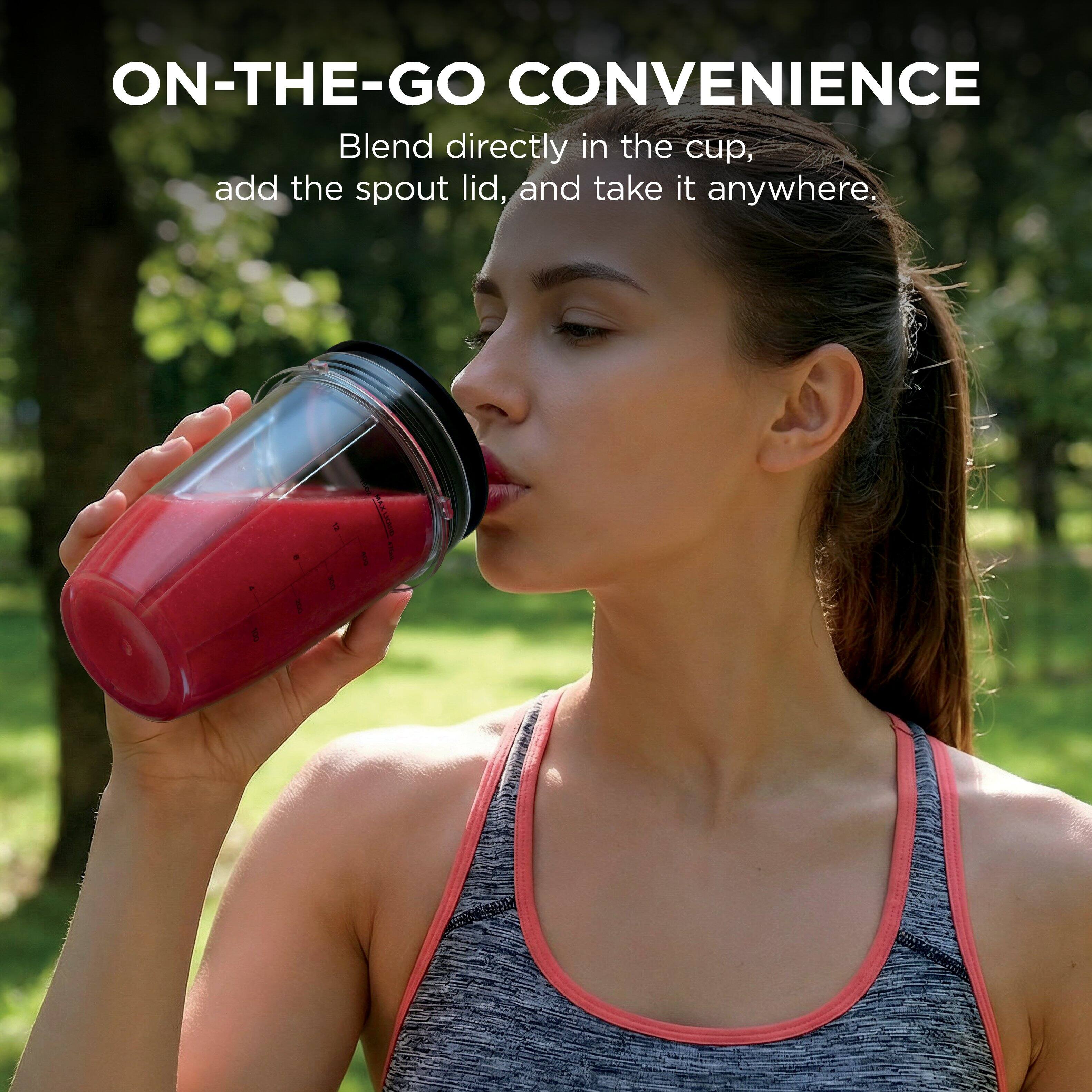ON-THE-GO CONVENIENCE  
Blend directly in the cup, add the spout lid, and take it anywhere.