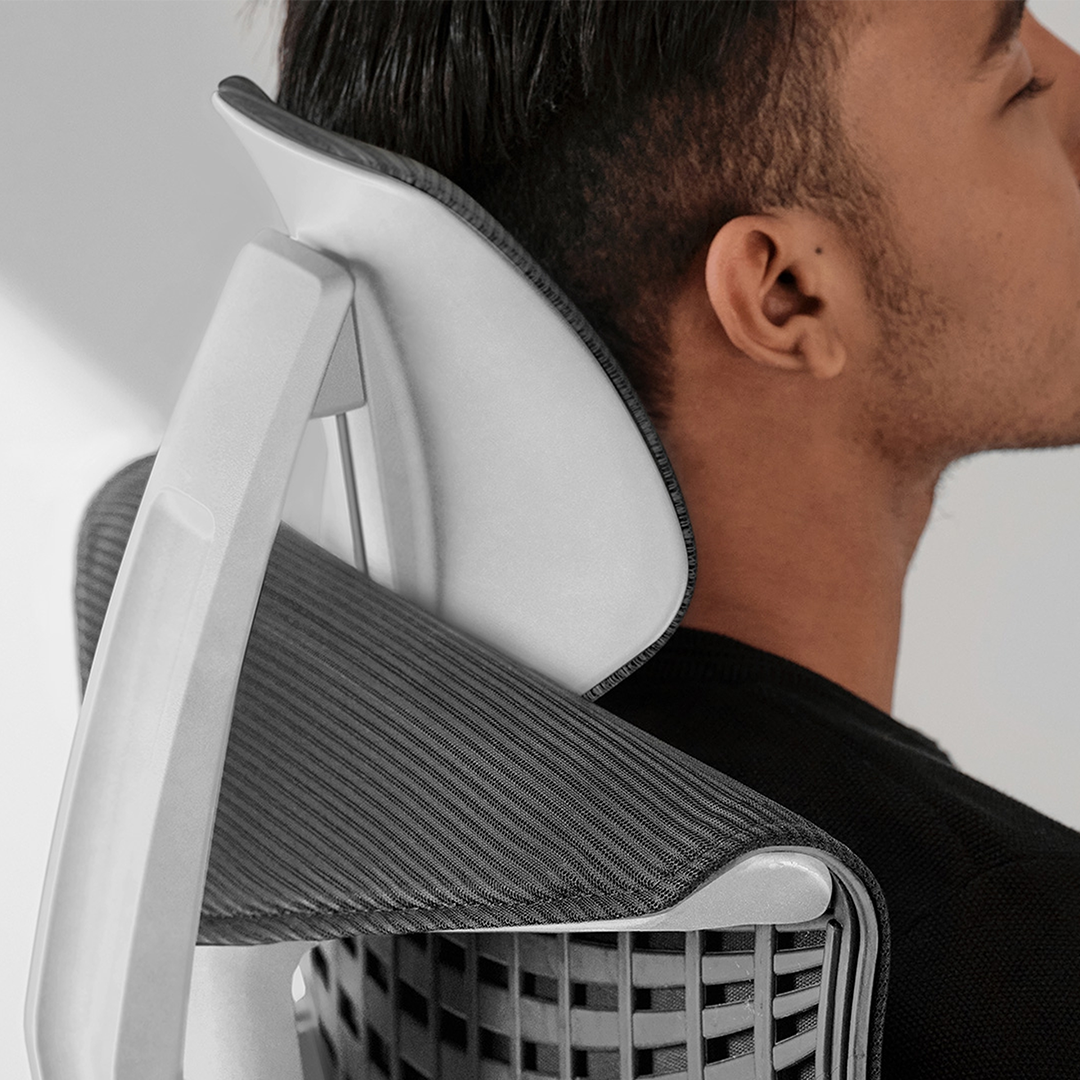 Alt View 1. Autonomous - ErgoChair Ultra 2 Ergonomic Office Chair High Back With Headrest - Onyx Black.