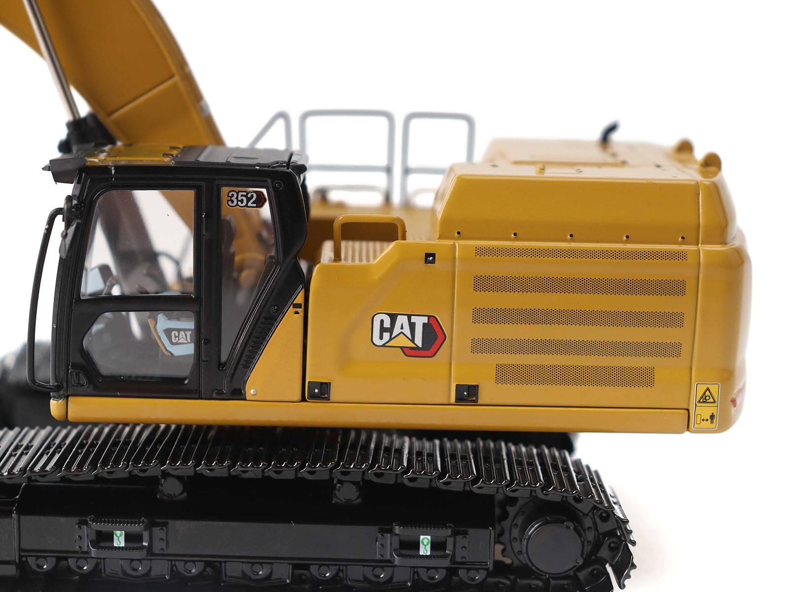 352 CAT