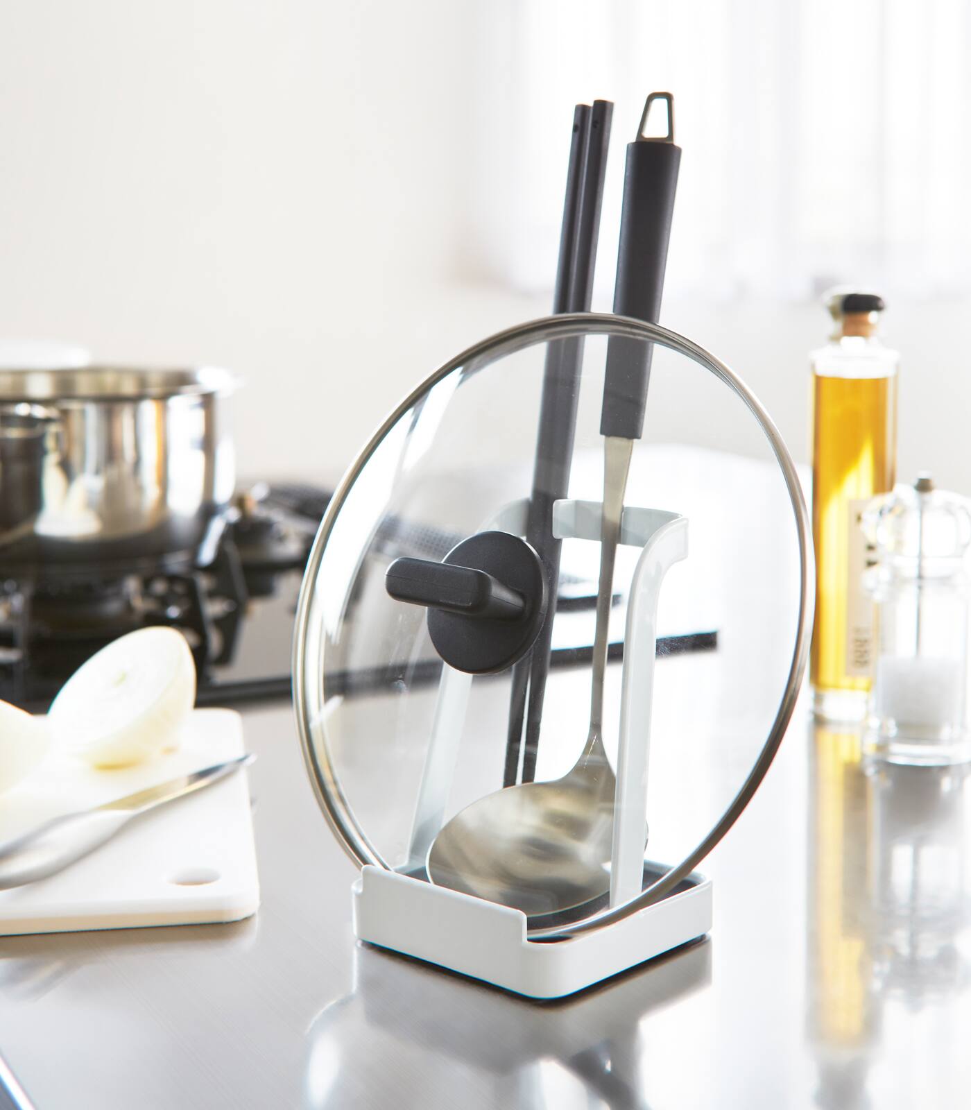 Front. Yamazaki Home - Lid & Ladle Stand.