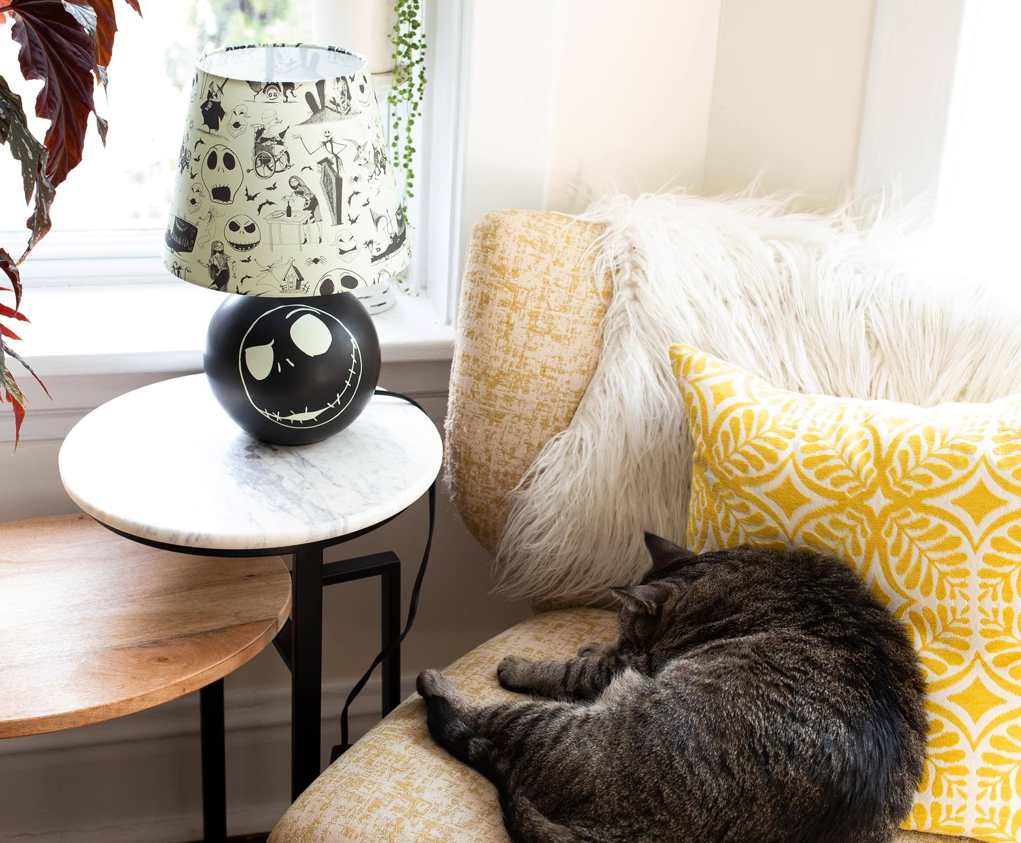 Alt View 3. Disney - Disney The Nightmare Before Christmas Jack Skellington Table Lamp | 14 Inches - Black.