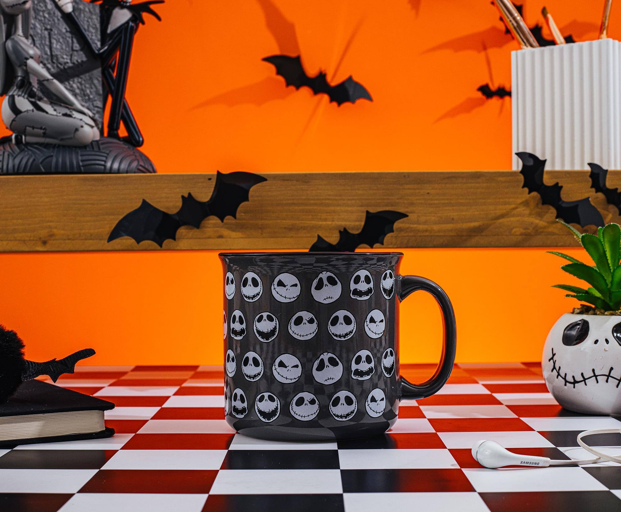 Alt View 10. Disney - Disney The Nightmare Before Christmas Jack Skellington Expressions Camper Mug - Black.