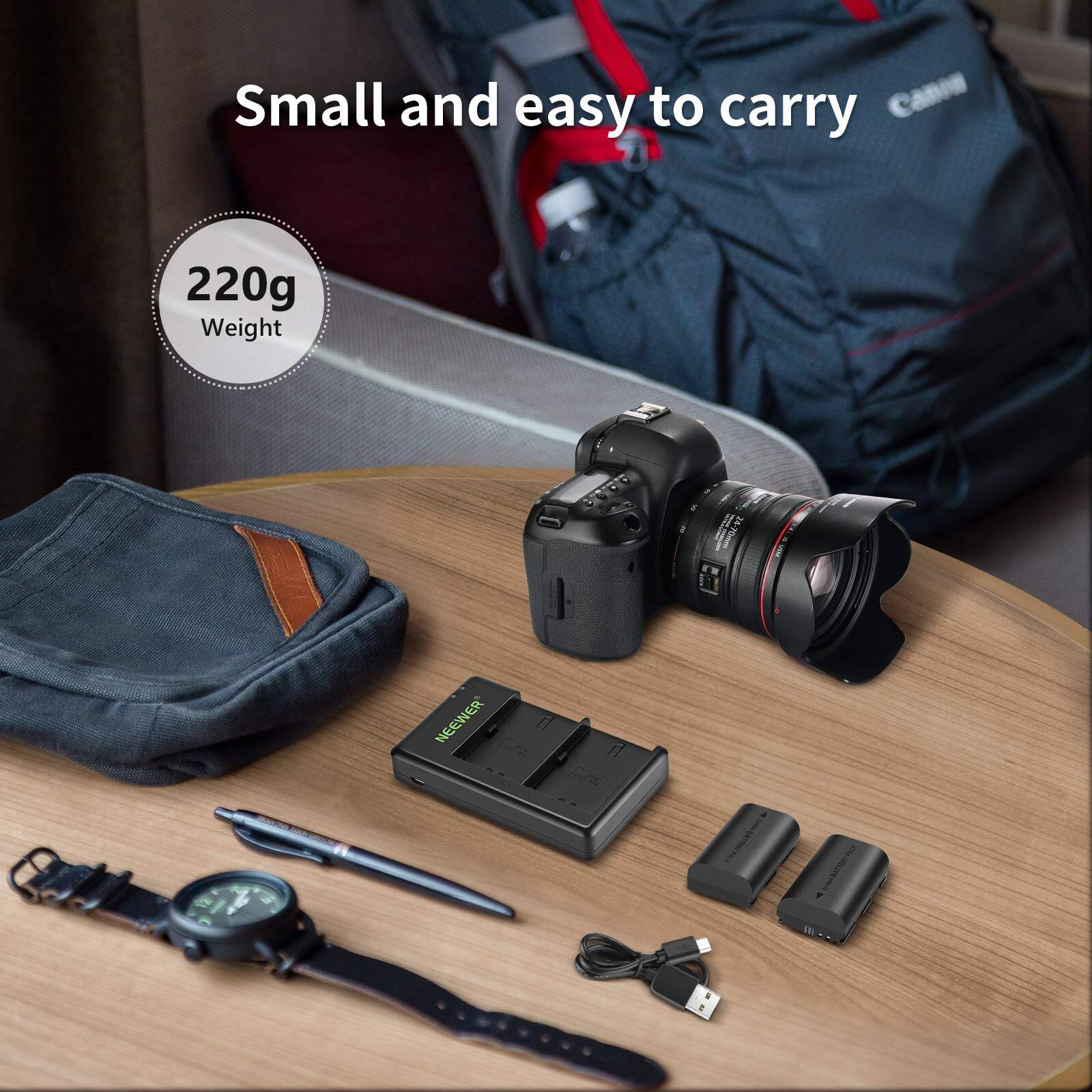 Small and easy to carry  
220g Weight  
IL 34/79 + NEEWER 1 VH