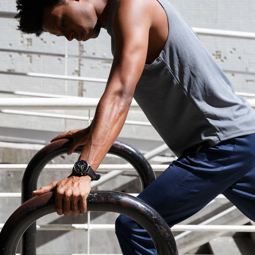 Back. Cubitt - Cubitt AURA 2 Smartwatch / Fitness Tracker with 1.43" Touch AMOLED Screen - Black.