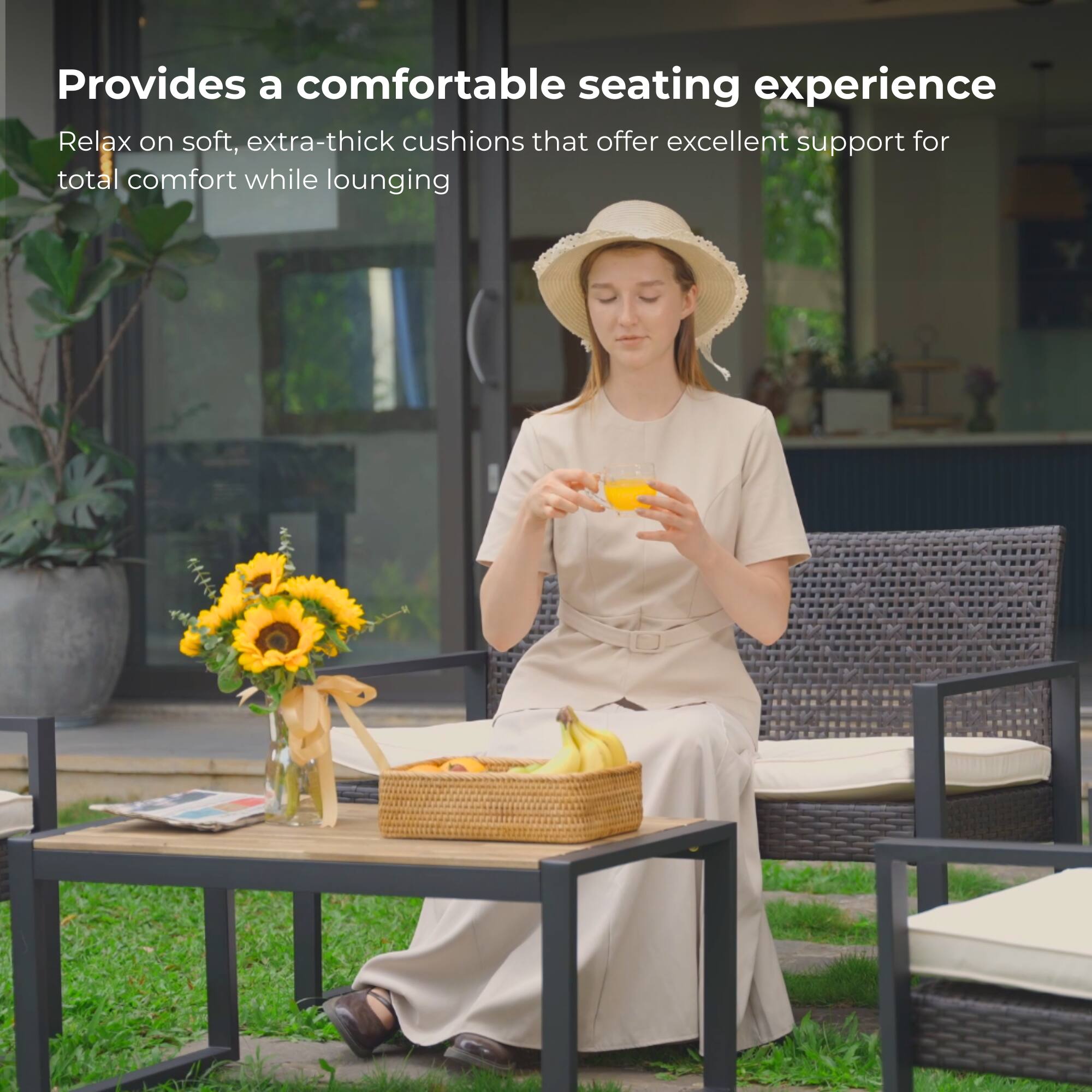 Provides a comfortable seating experience

Relax on soft, extra-thick cushions that offer excellent support for total comfort while lounging