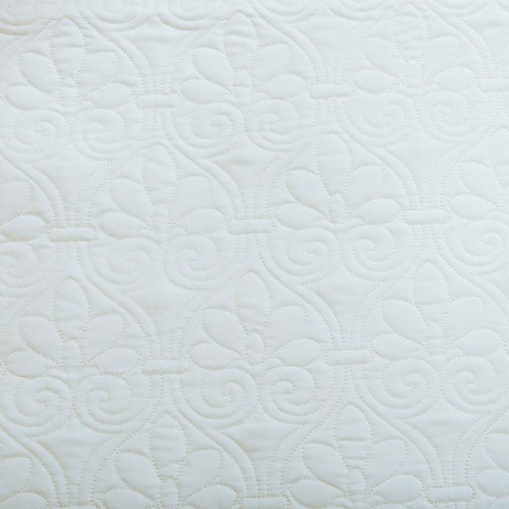 Alt View 5. Gracie Mills - Gracie Mills Sandy 6-Piece Cottage-Inspired Reversible Daybed Cover Set - White.