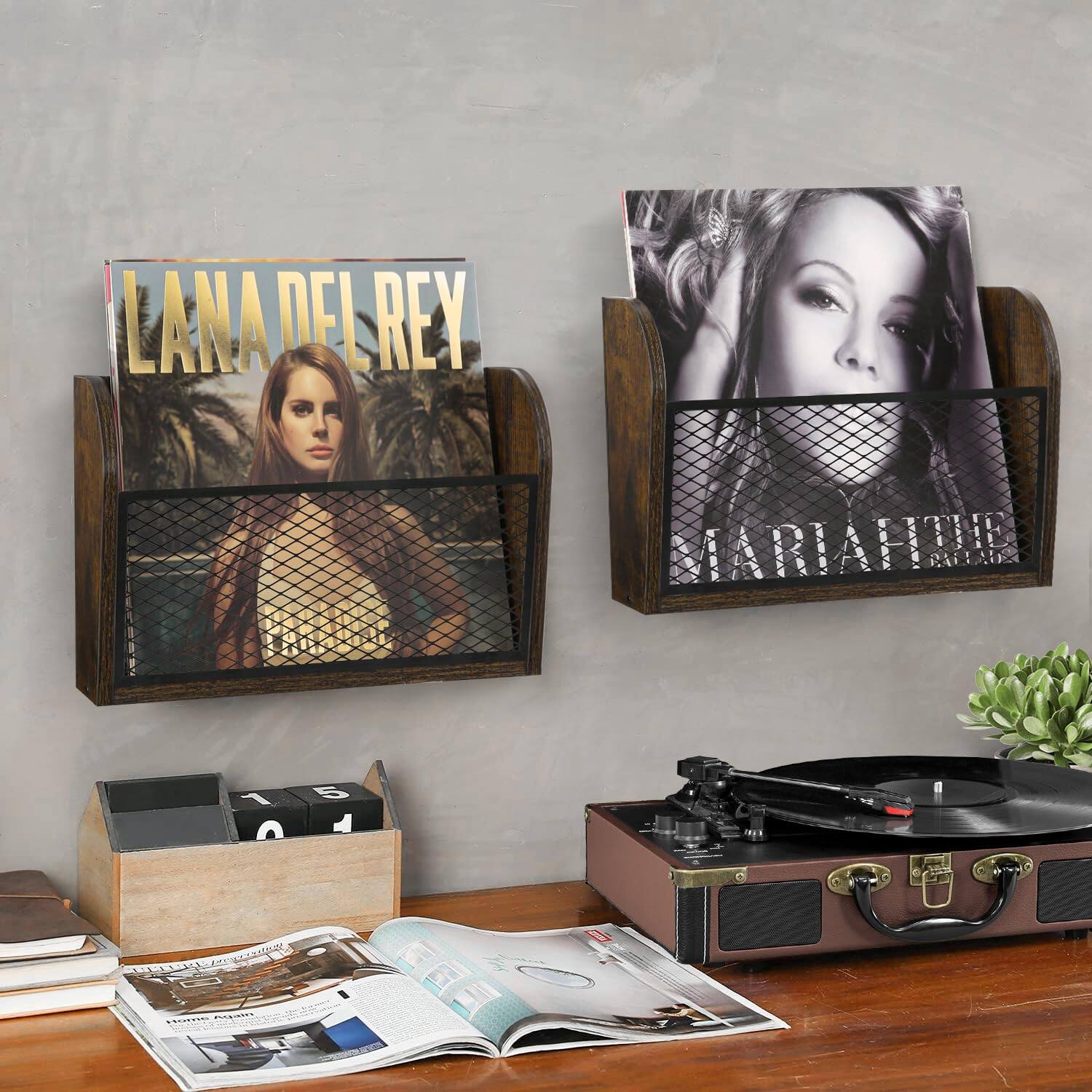 Lana Del Rey  
Mariah Carey  
1 5 4  
TSC CCN