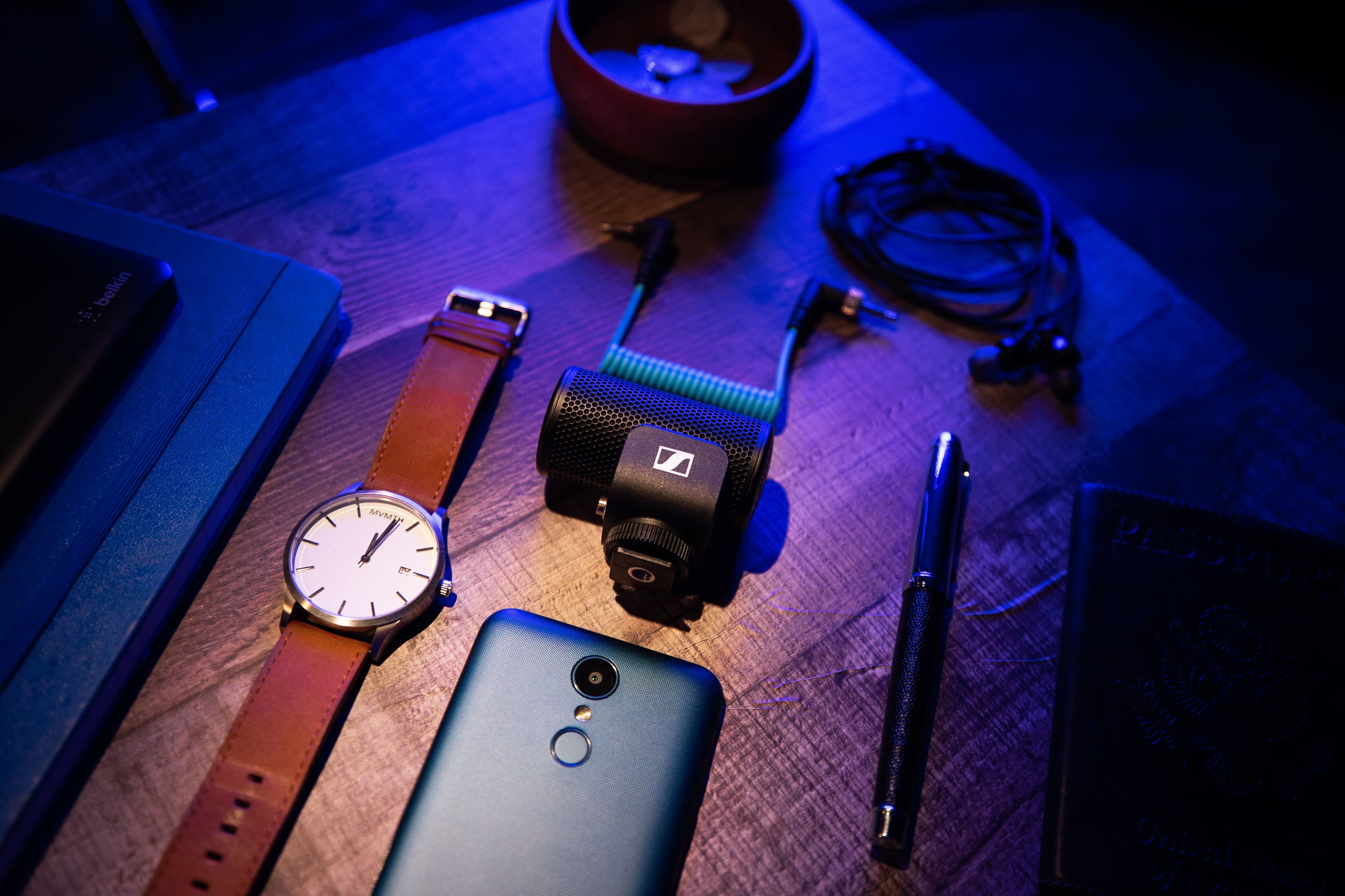 The text on the image reads "belkin I MI + F PASSPO OTA United States".