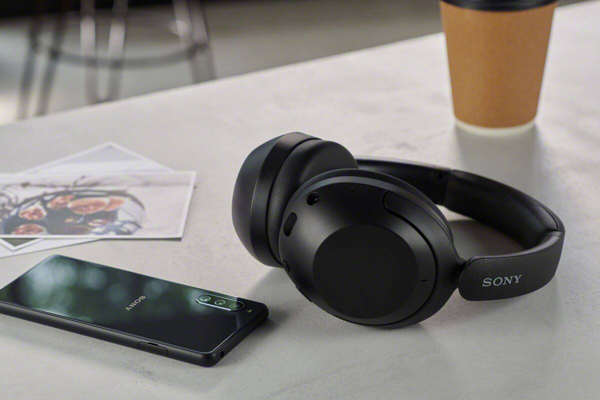 Alt View 15. Sony - WHXB910N Wireless Noise Cancelling Over-The-Ear Headphones - Black.