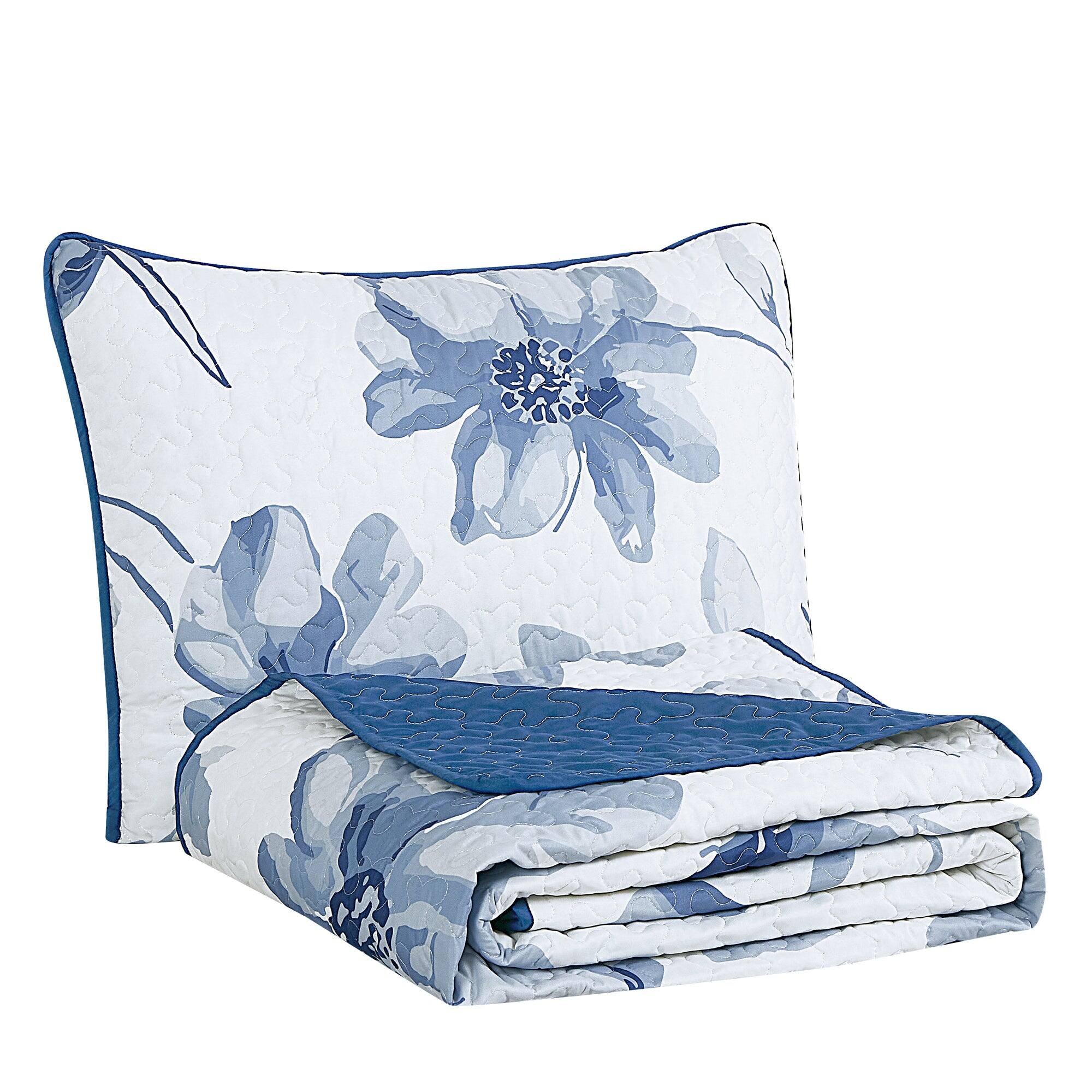 Alt View 1. MarCielo - MarCielo 3 Piece Lightweight Quilt Bedspread Set Reversible Floral Botanical - Blue Floral.