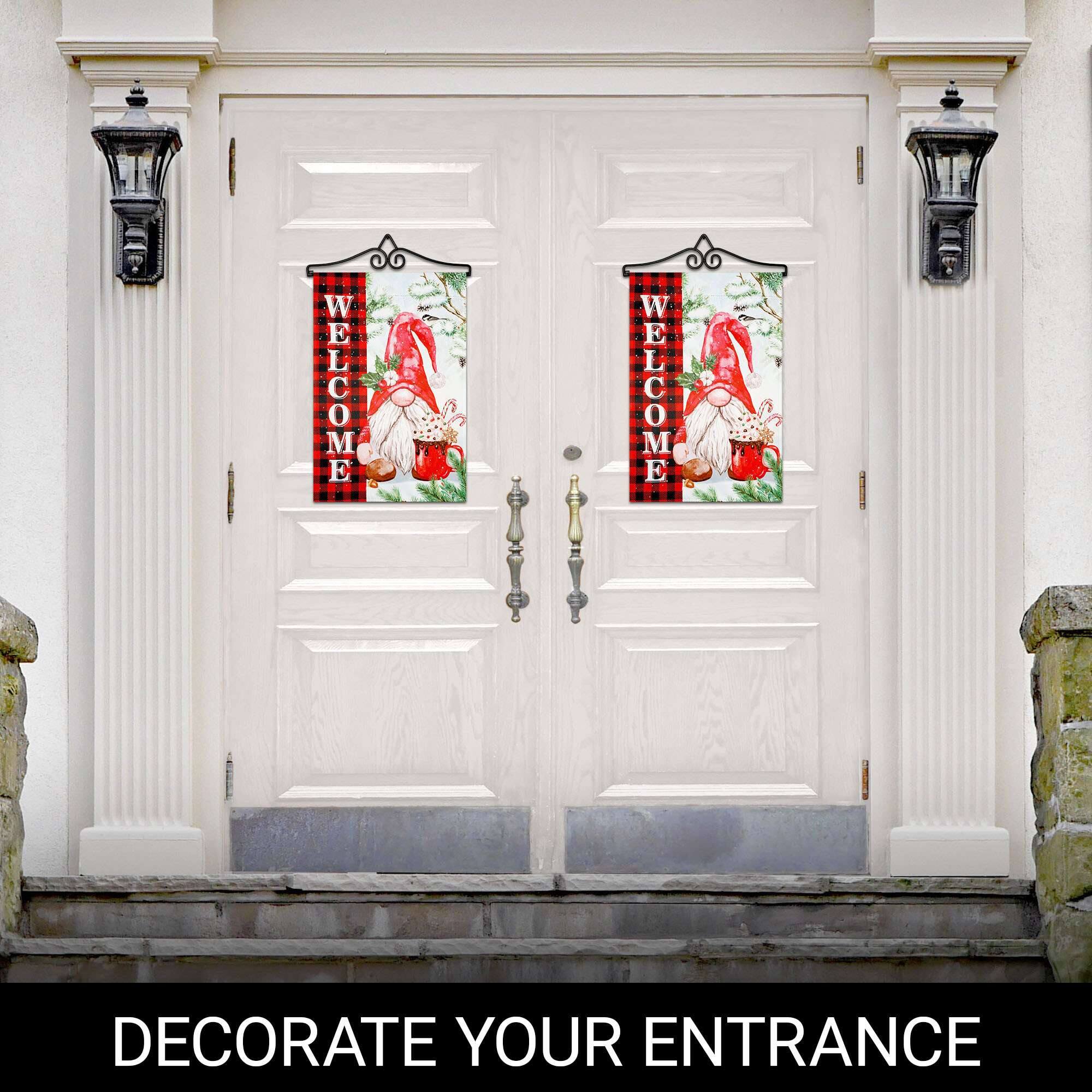 WELCOME  
WELCOME  
DECORATE YOUR ENTRANCE