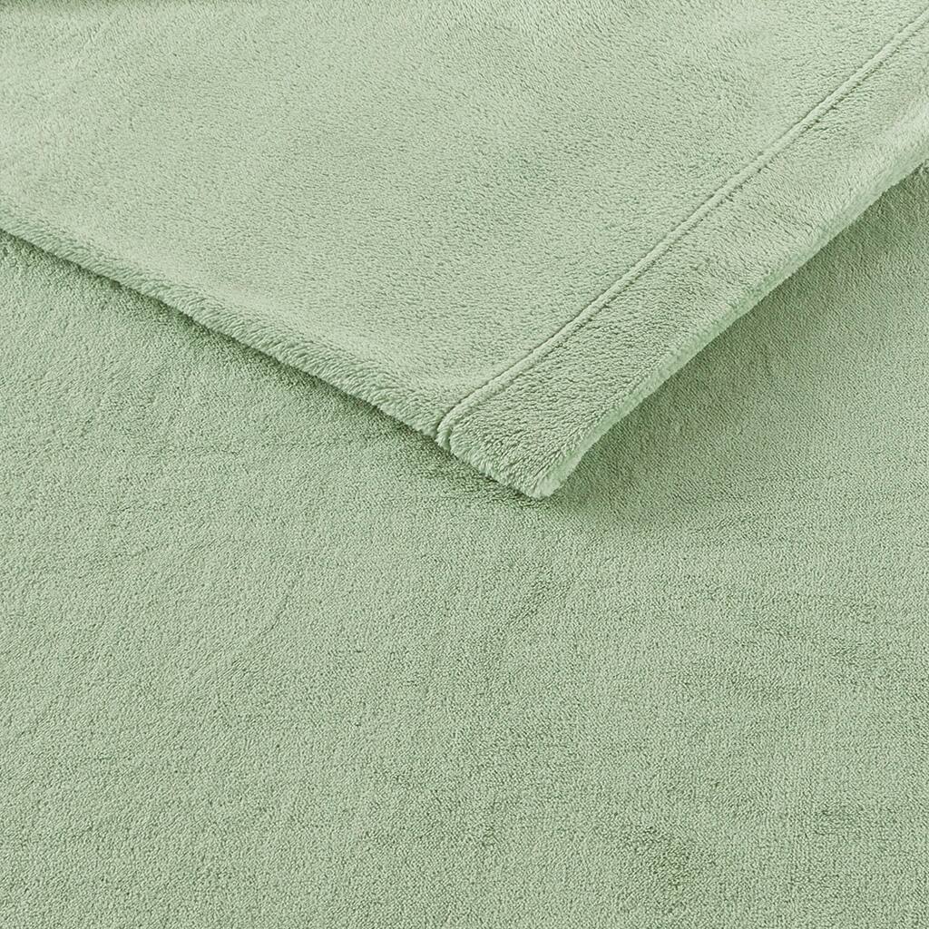 Alt View 5. Gracie Mills - Gracie Mills Dashiell Micro Plush Sheet Set - Green.
