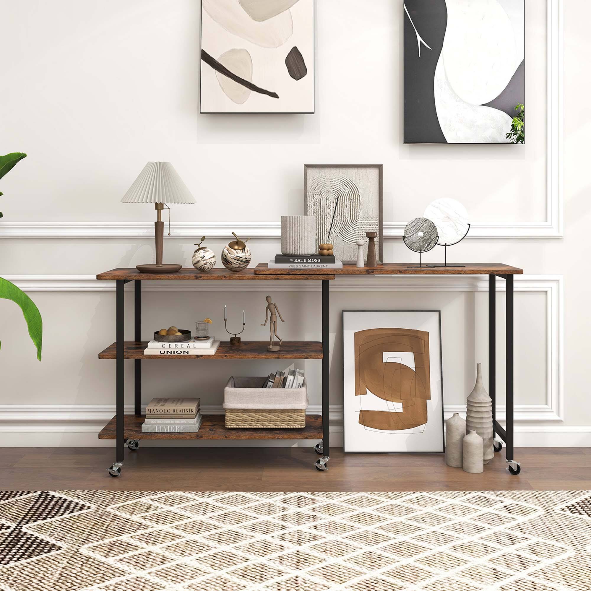 - KATE MOSS
- CEREAL UNION
- MANOLO BLAHNIK
- L'AVIGRE