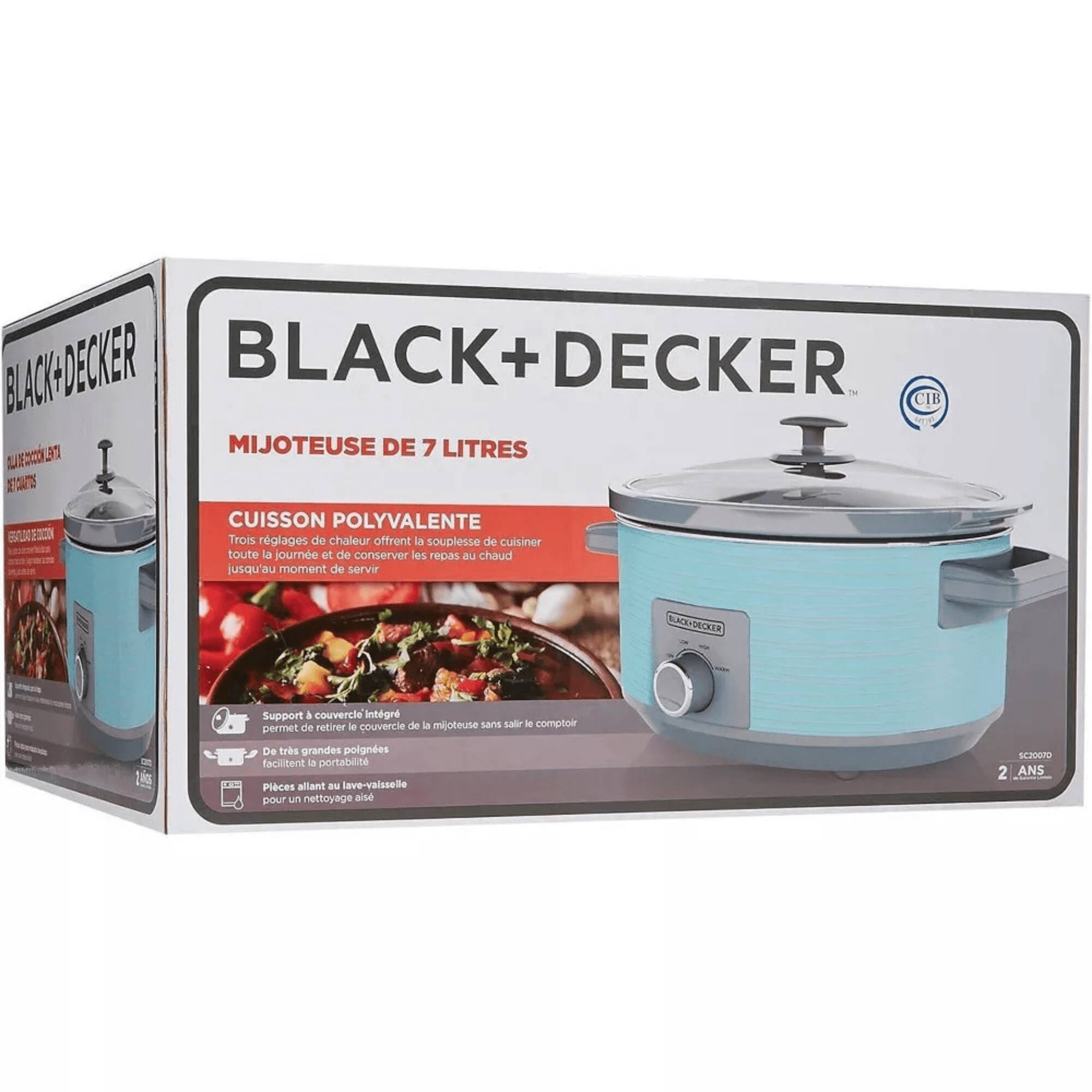 BLACK+DECKER BLACK+DECKER CIB OCB MIJOTEUSE DE 7 LITRES CUISSON POLYVALENTE  
Trois réglages de chaleur offrent la souplesse de cuisiner toute la journée et de conserver les repas au chaud jusqu'au moment de servir.  
BLACK+DECKER Support à couvercle intégré permet de retirer le couvercle de la mijoteuse sans salir le comptoir.  
De très grandes poignées facilitent la portabilité.  
Pièces allant au lave-vaisselle pour un nettoyage facile.  
SC200PO  
2 ANS