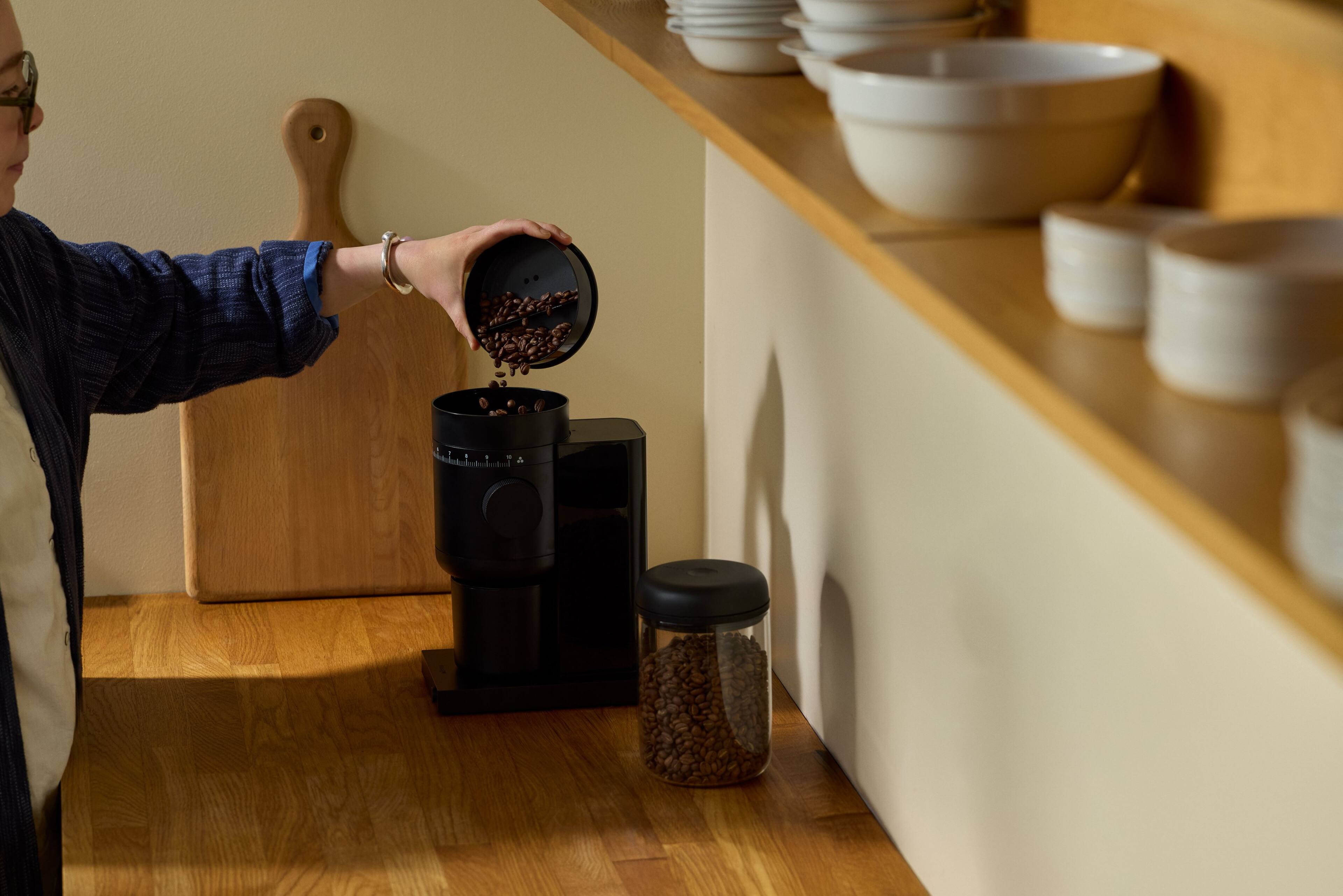 Alt View 5. Fellow - Opus 2 Conical Burr Grinder for Coffee & Espresso with Stepless control & Automatic Stop - Matte Black.