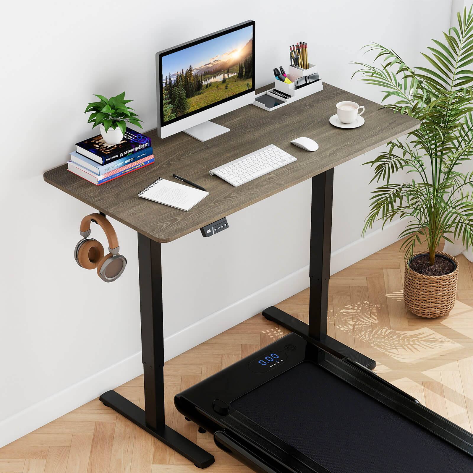 The text on the image appears to be a mix of letters and numbers that don't form coherent words or phrases. Here is the corrected and grouped version:

- qadg W
- _ noe RM yr WTV i T
- TN 2RT - 002010 IN
- ... C 0.00

It seems like there might be some encoding or a mix of unrelated characters. If you have more context or a clearer image, I might be able to help further!