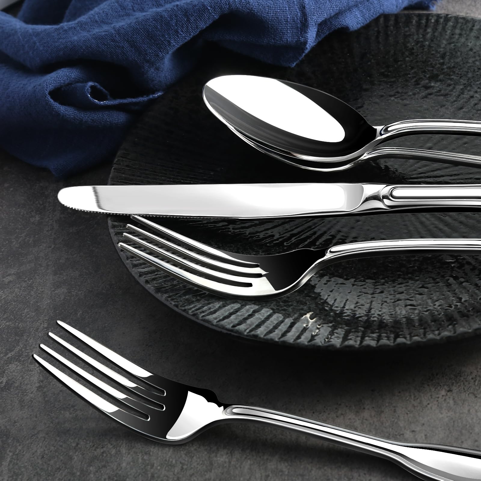 Back. Dazzed Corner - 40-Piece Stainless Steel Silverware Set for 8, Heavy Duty Cutlery with Wide Handles - NY61VBY.