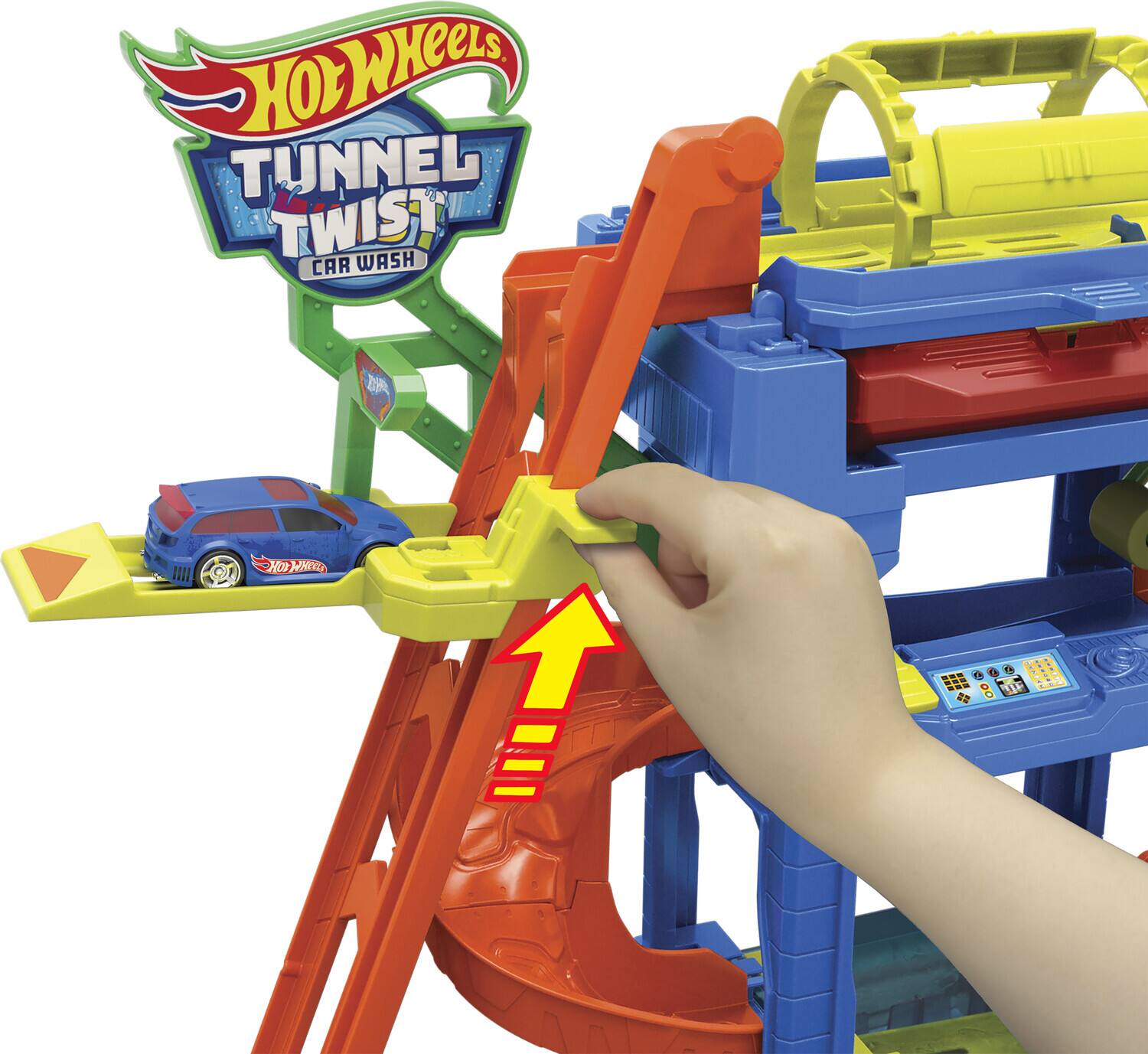 Hot Wheels Tunnel Twist Car Wash