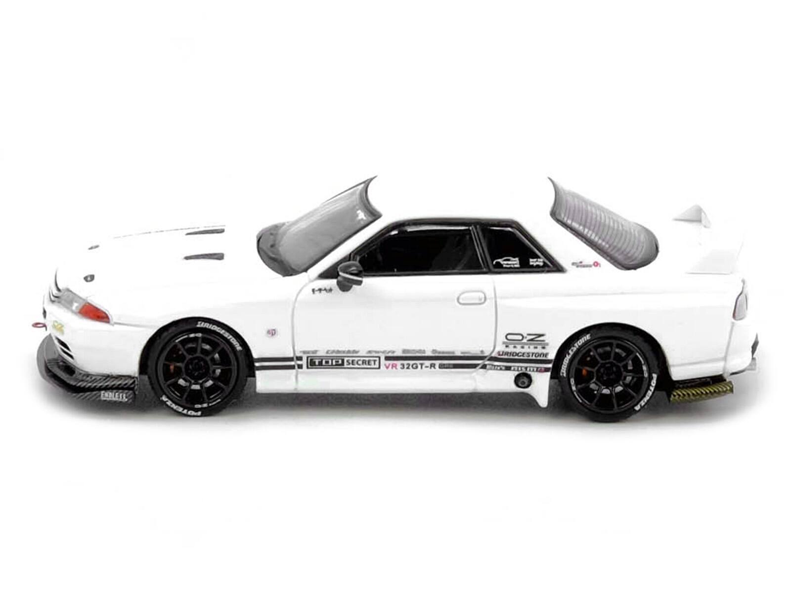 A 0 ENBLESS URIDGESTORE 4p TOP SECRET VR 32GT-R OZ ..... C URIDCESTONE PTIS T SILESTonE POTENZA