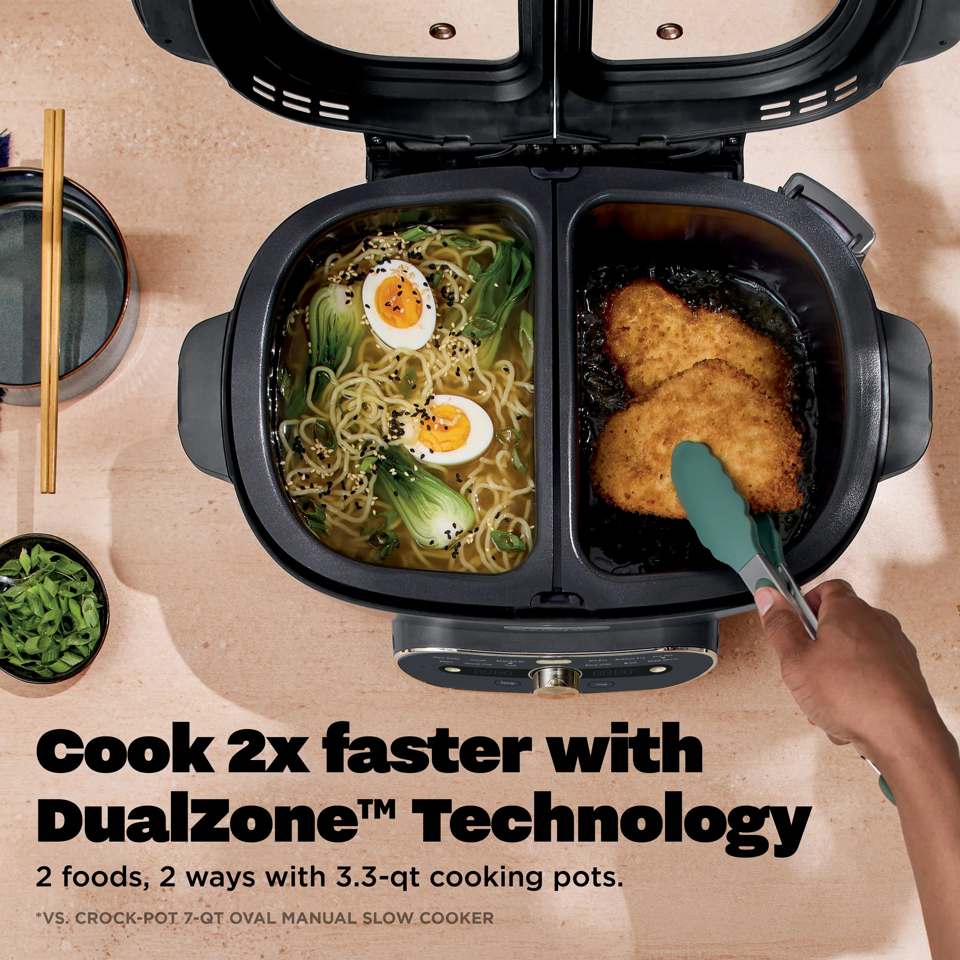 3888
- 88:00
Cook 2x faster with Dualzone™ Technology
2 foods, 2 ways with 3.3-qt cooking pots.
*VS. CROCK-POT 7-QT OVAL MANUAL SLOW COOKER