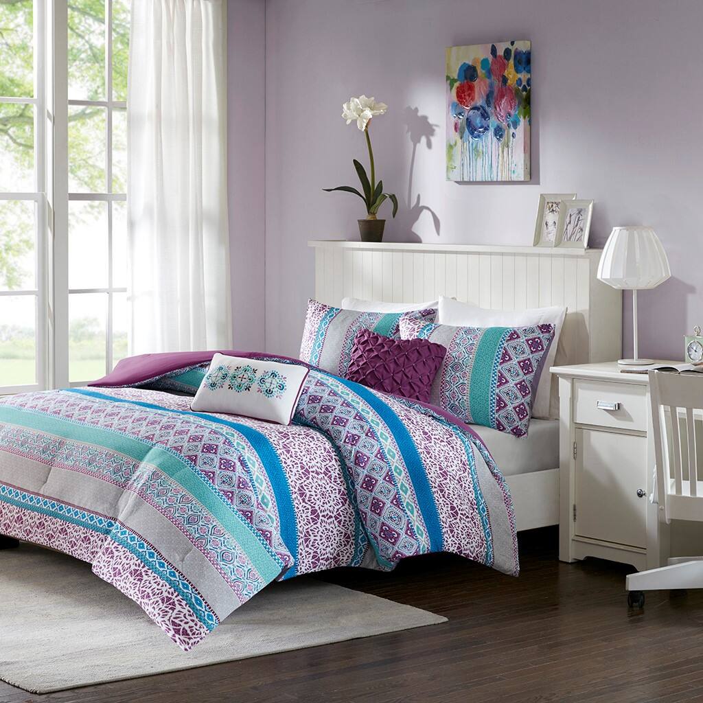 Alt View 4. Gracie Mills - Gracie Mills Merewen Printed Comforter Set - Purple.