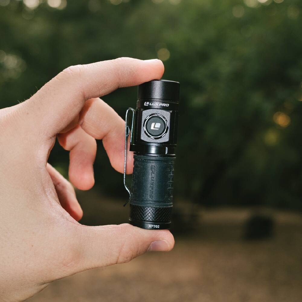 LUXPRO XP702