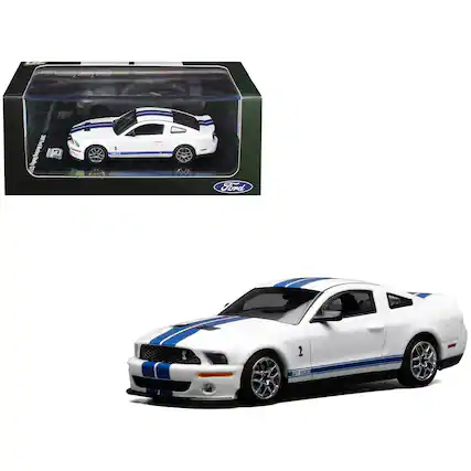 GL
Ford Mustang Shelby GT500
2007 Ford Mustang Shelby GT500
0 19954
DOO
Ford
2
GT 500
