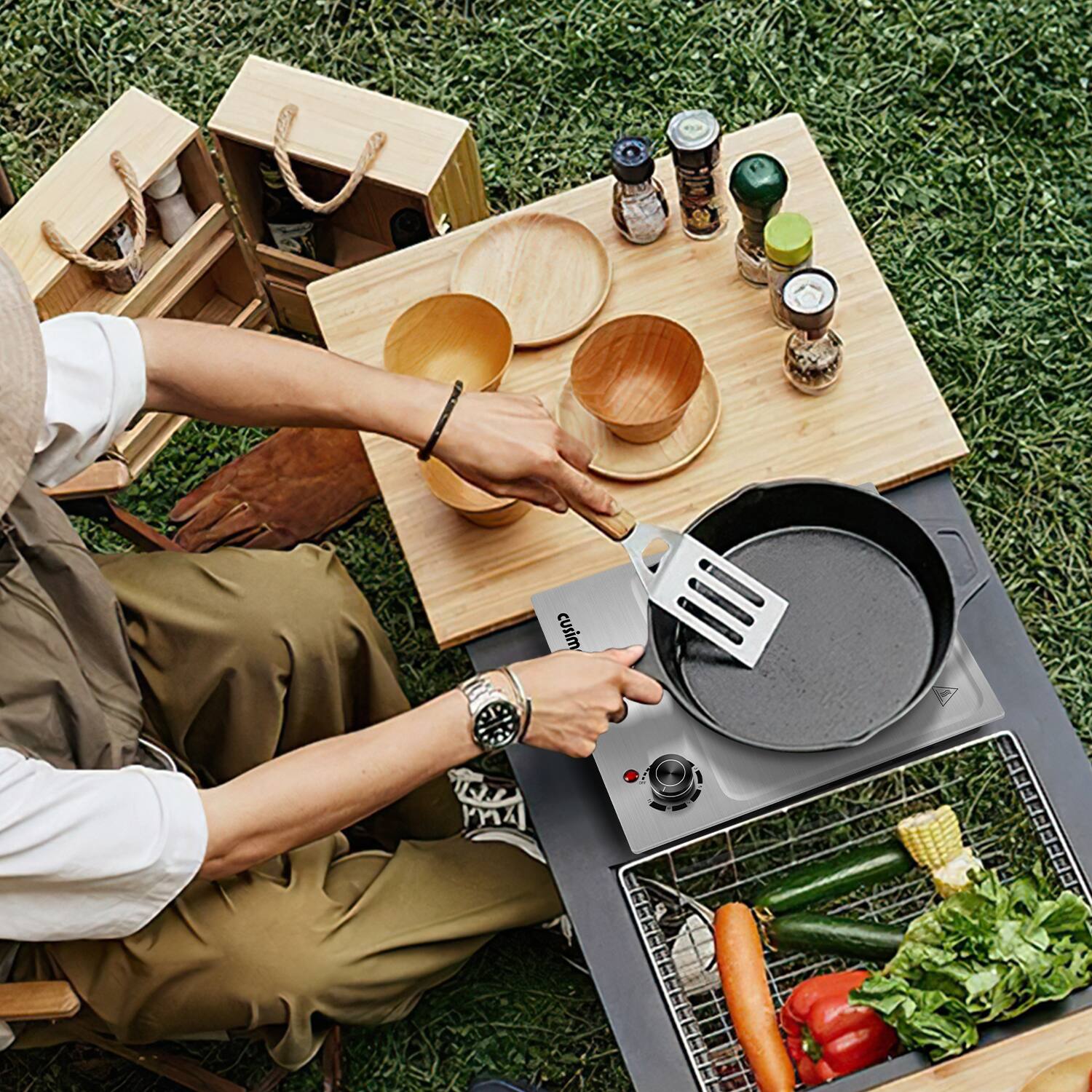 Alt View 3. Cusimax - Electric Portable Countertop Burner Easy Clean 1500W Stainlee Steel 11 Power Levels For Solo Apt Dorm Hotpot - Silver.