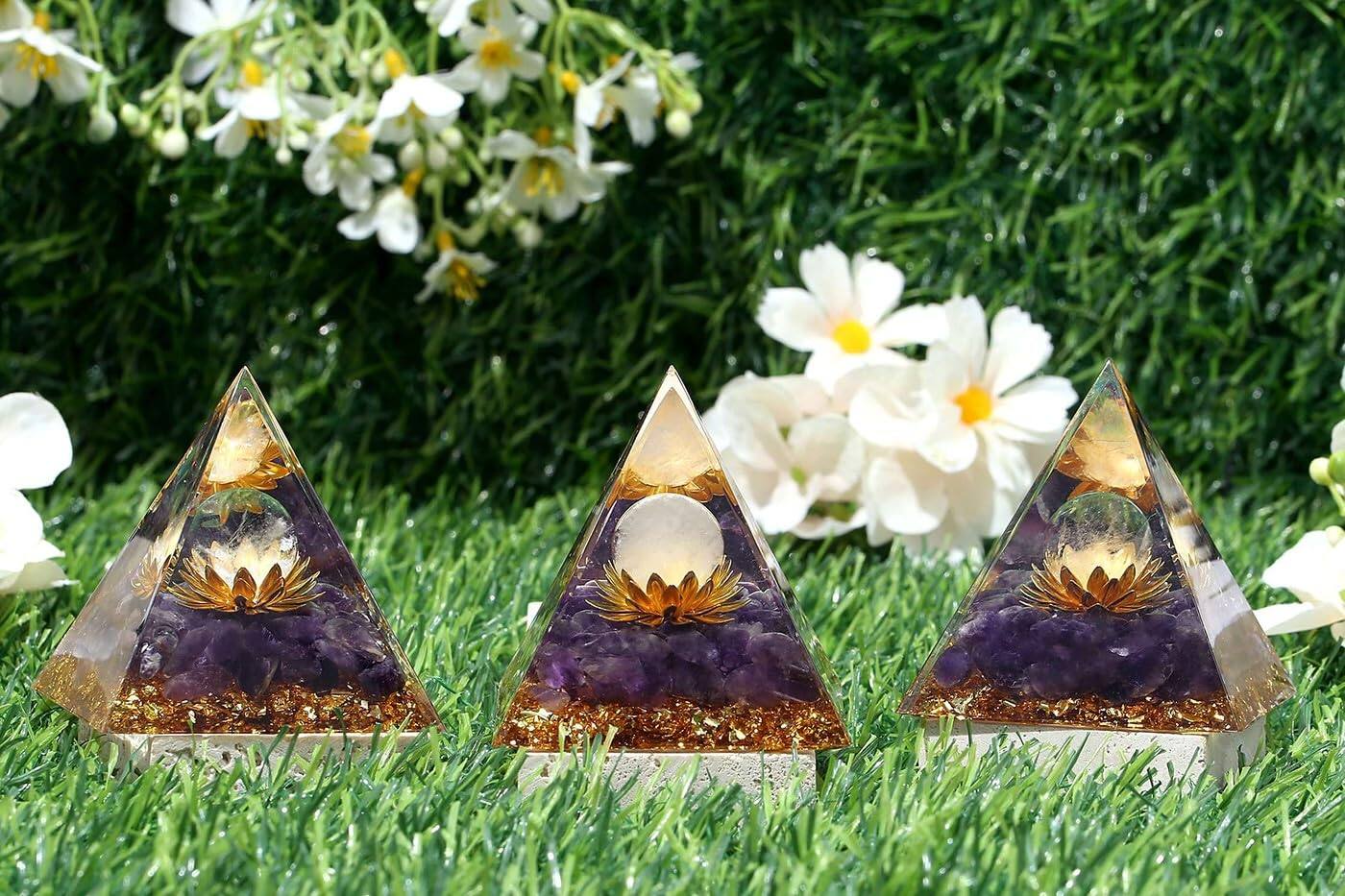 Alt View 2. Alchemy Casas - Amethyst Orgone Pyramid Energy Generator Healing Crystal Decor Gift - D-green Aventurine.
