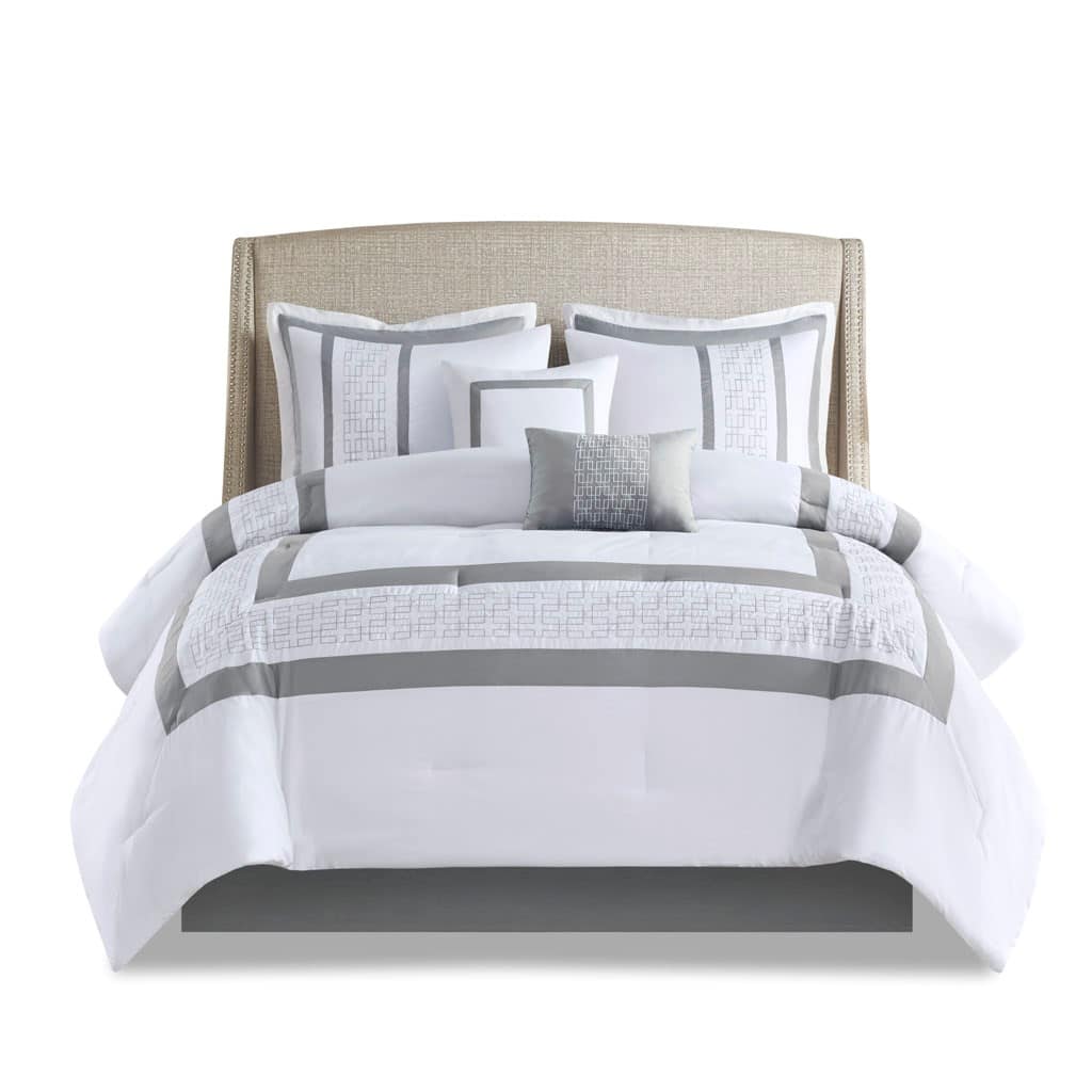 Gracie Mills - Aguilar 8-Piece Embroidered Hotel-Style Comforter Set - White