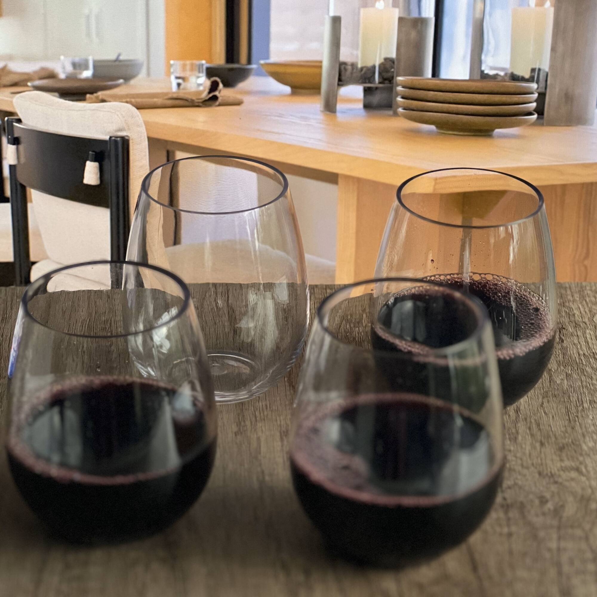 Back. APRILSOUL - Tritan Glasses Drinking Set of 4 DOF Plastic BPA Free Cocktail Glasses Drinkware Water Tumblers - white.