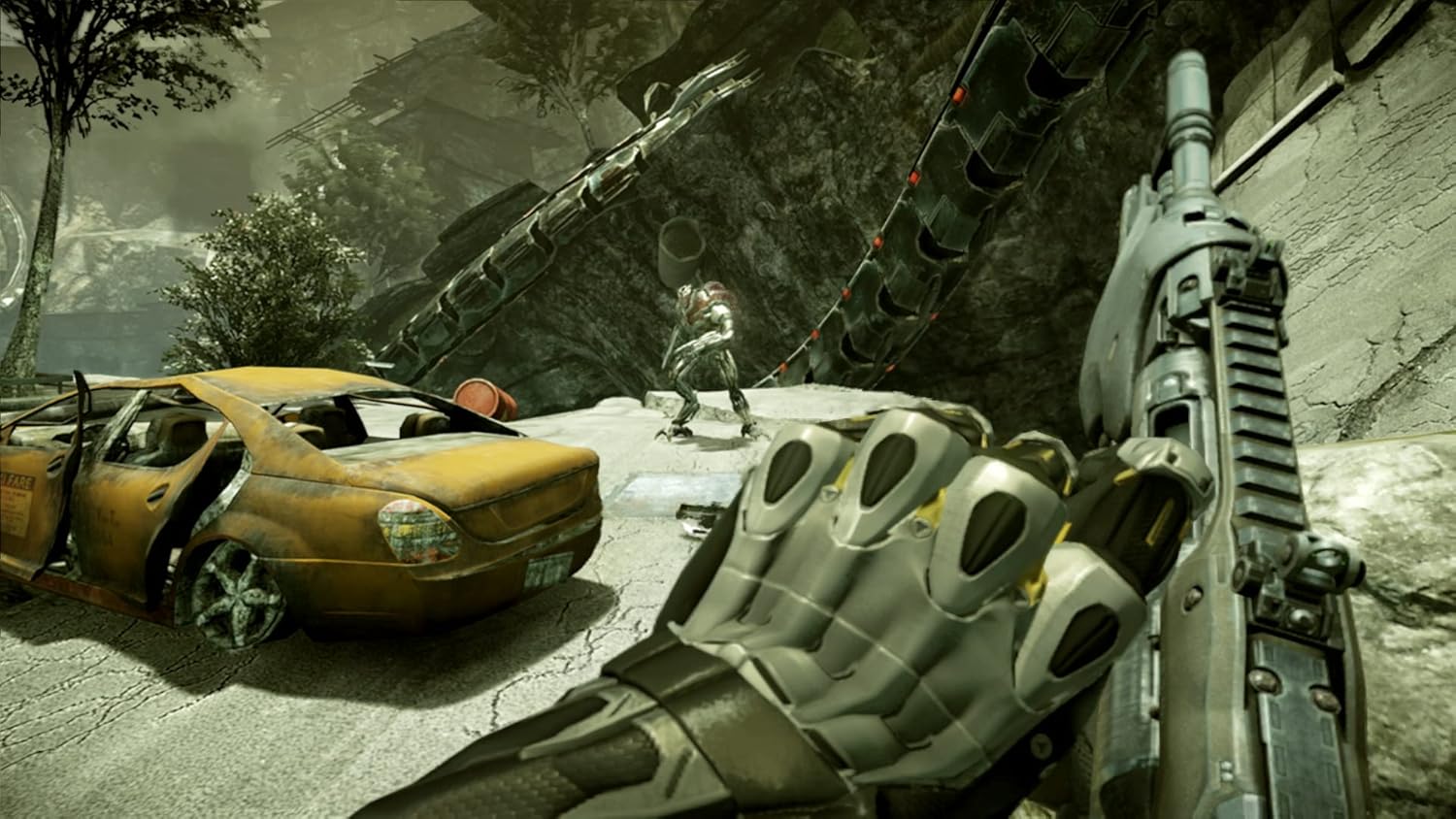 Alt View 6. Limited Run Games - Crysis 2 Remastered - Bonus Art Card Inside! [Nintendo Switch].