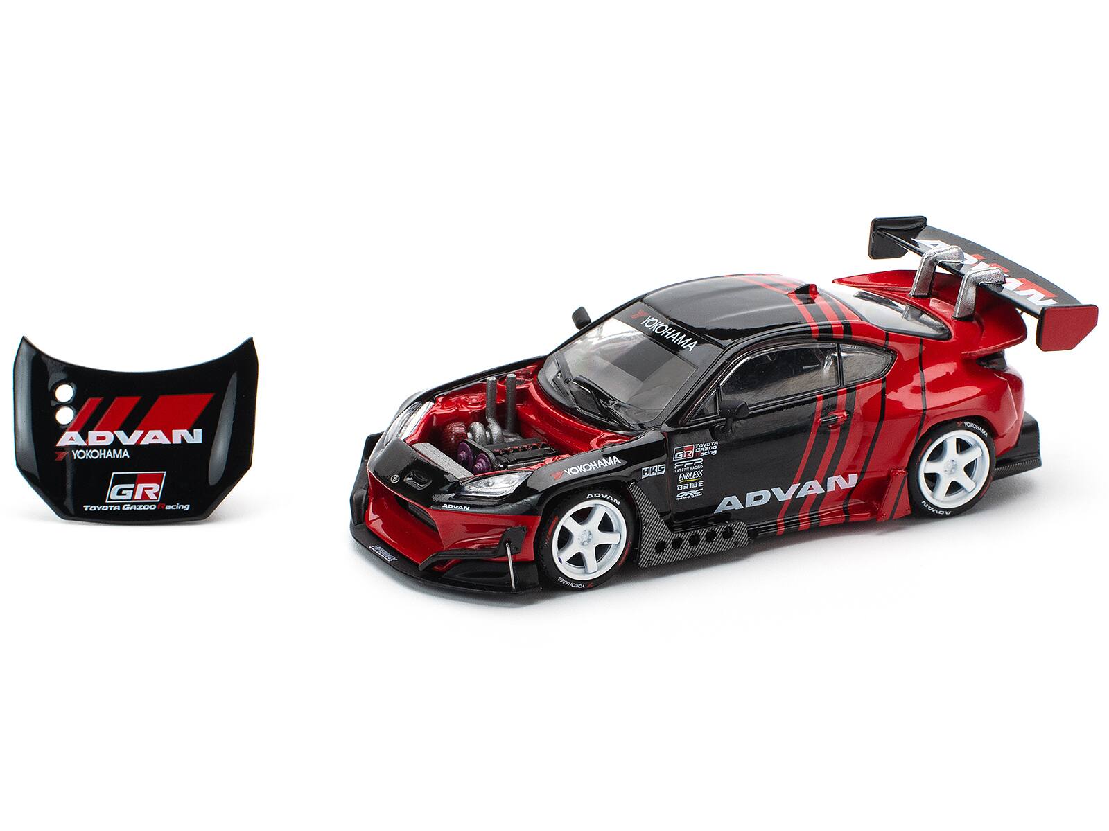 YOKOHAMA ADVAN Y YOKOHAMA GR TOYOTA GAZOO racing KE CHCO Cti YOKOHAMA HKS at DUESS ORTOE mOVLN AQVAN S ADVAN IORL NUAEE