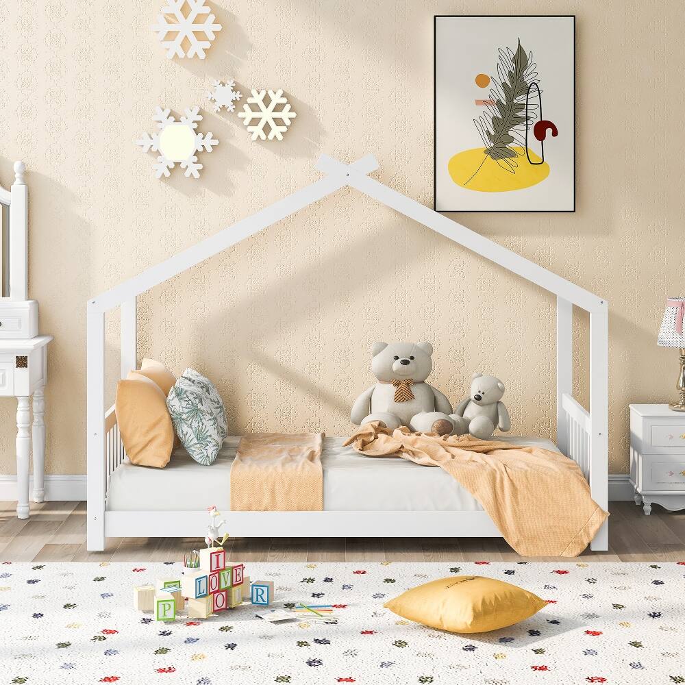 Angle. Loheer - Loheer Twin House Bed White Platform Bed with Roof Design - White.