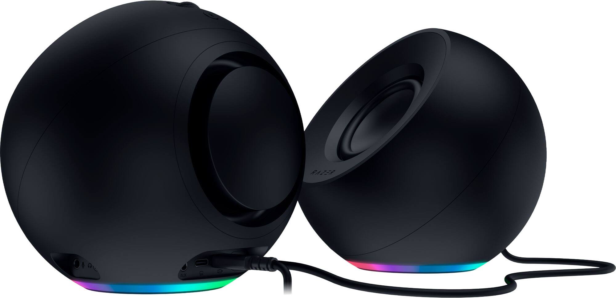 RAZER
C
AUX
10
O