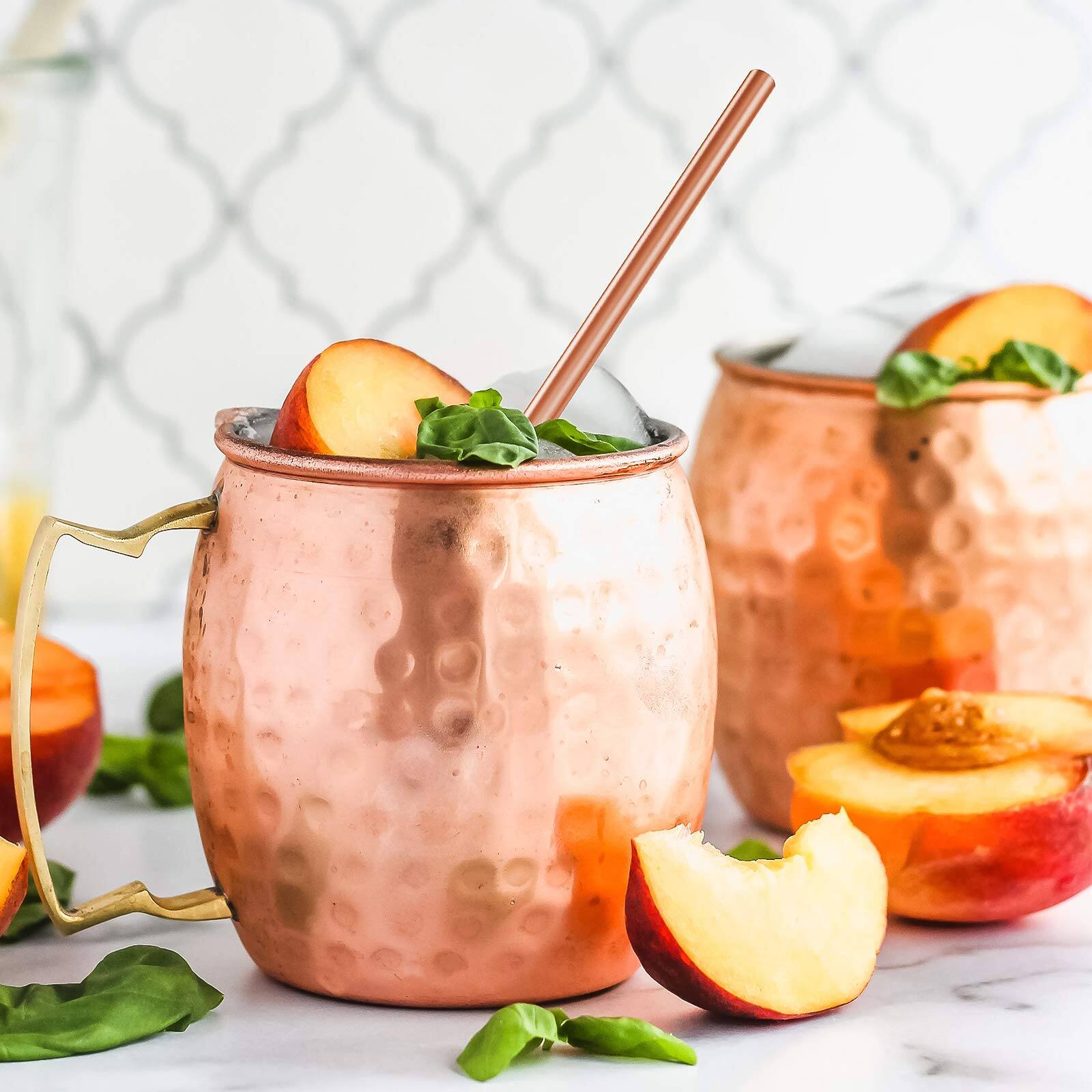 Angle. Dazzed Corner - Copper Drinking Straws Set with Cleaning Brush for Moscow Mule Mug (Set of 4) - Copper.