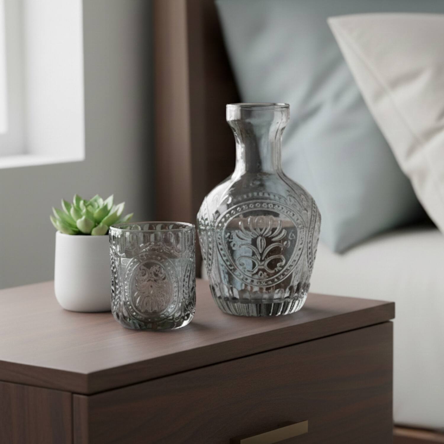 Left. Jay Import - Gray Glass 2-Piece Carafe Set 30.43 OZ. - Gray.