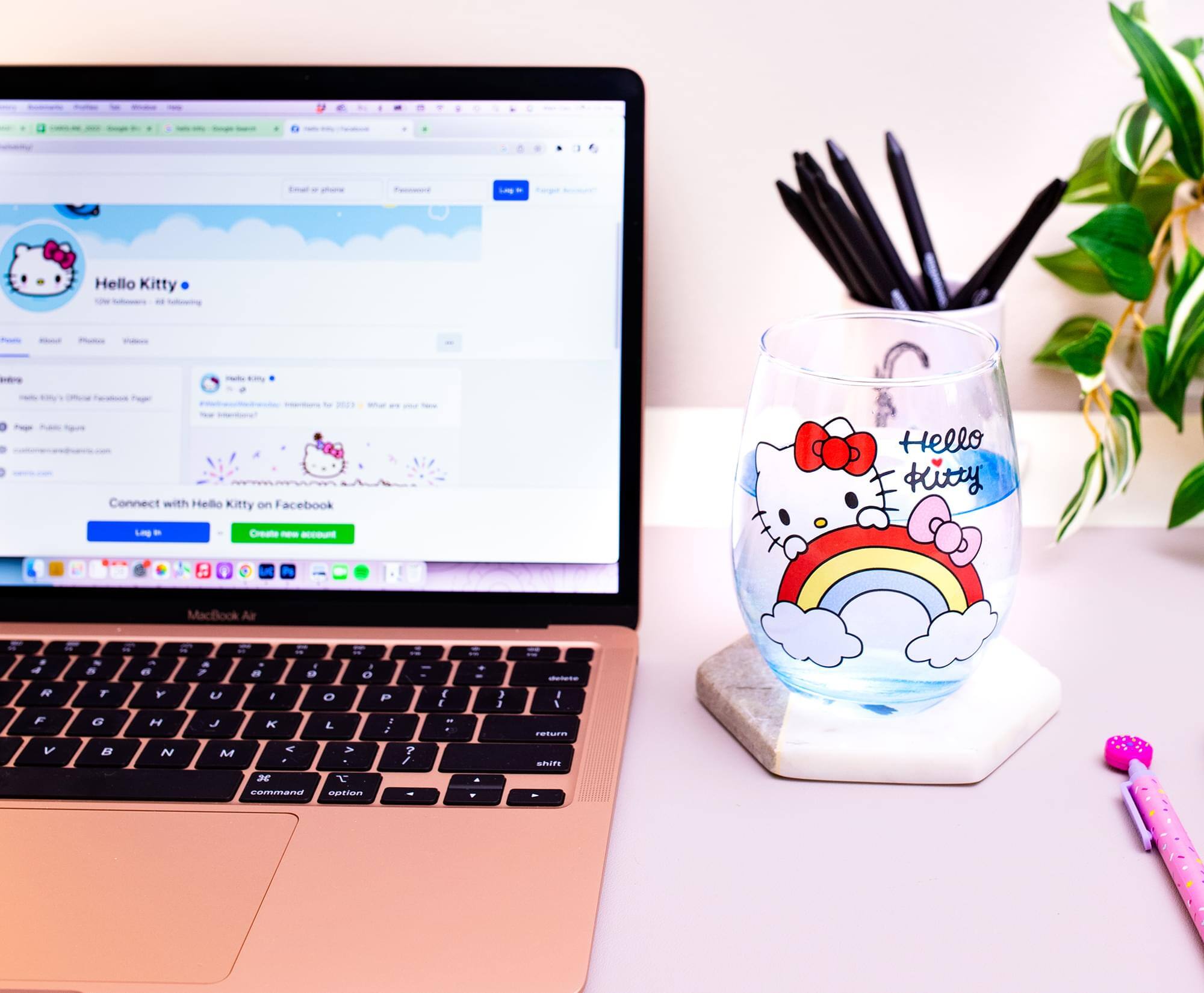 Hello Kitty

Connect with Hello Kitty on Facebook

Hello Kitty

Create a new account

return

command

option

shift

Hello Kitty