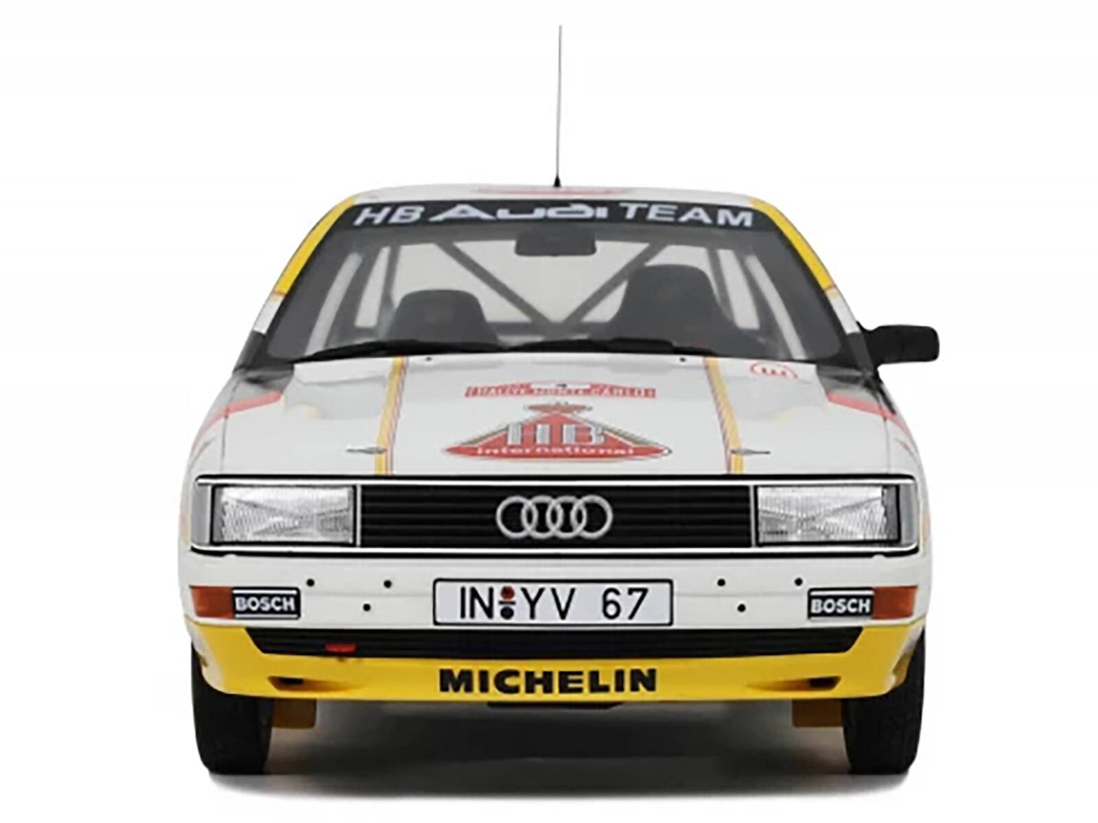 HB Audi Team  
IN YV 67  
BOSCH  
MICHELIN