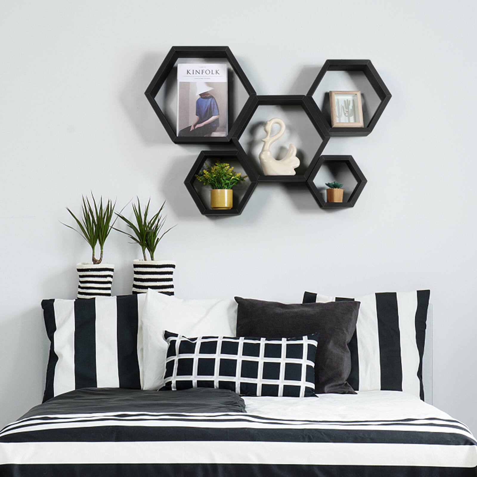 Front. Oumilen - Set of 5 Black Hexagonal Floating Wall Shelves - Black.