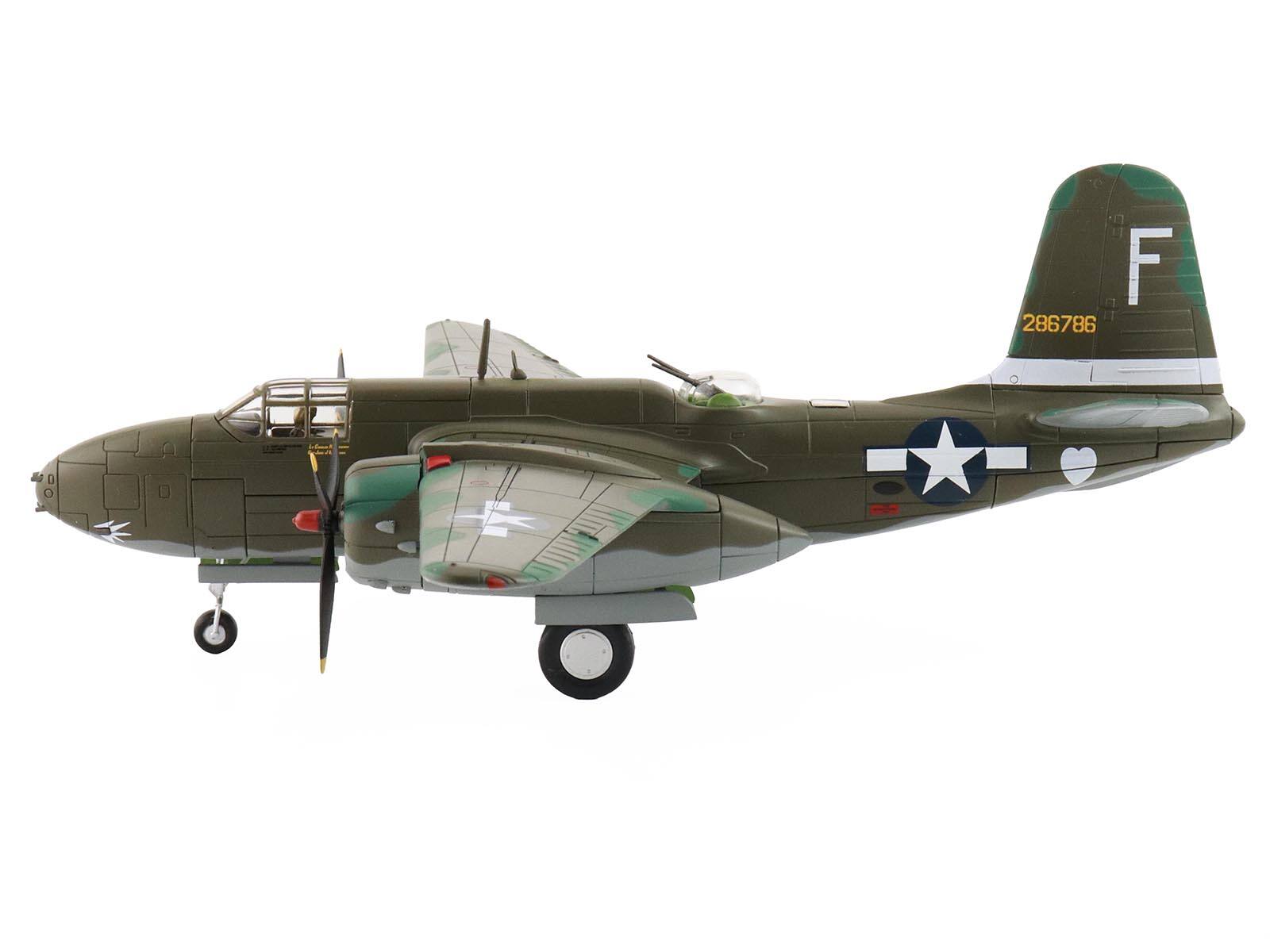 Angle. Hobby Master - Douglas A-20G Havoc "42-86786 Hell'N Pelican II 388th Bomb Squadron Gusap Airfield" (1944) USAAF 1/72 - Multi.