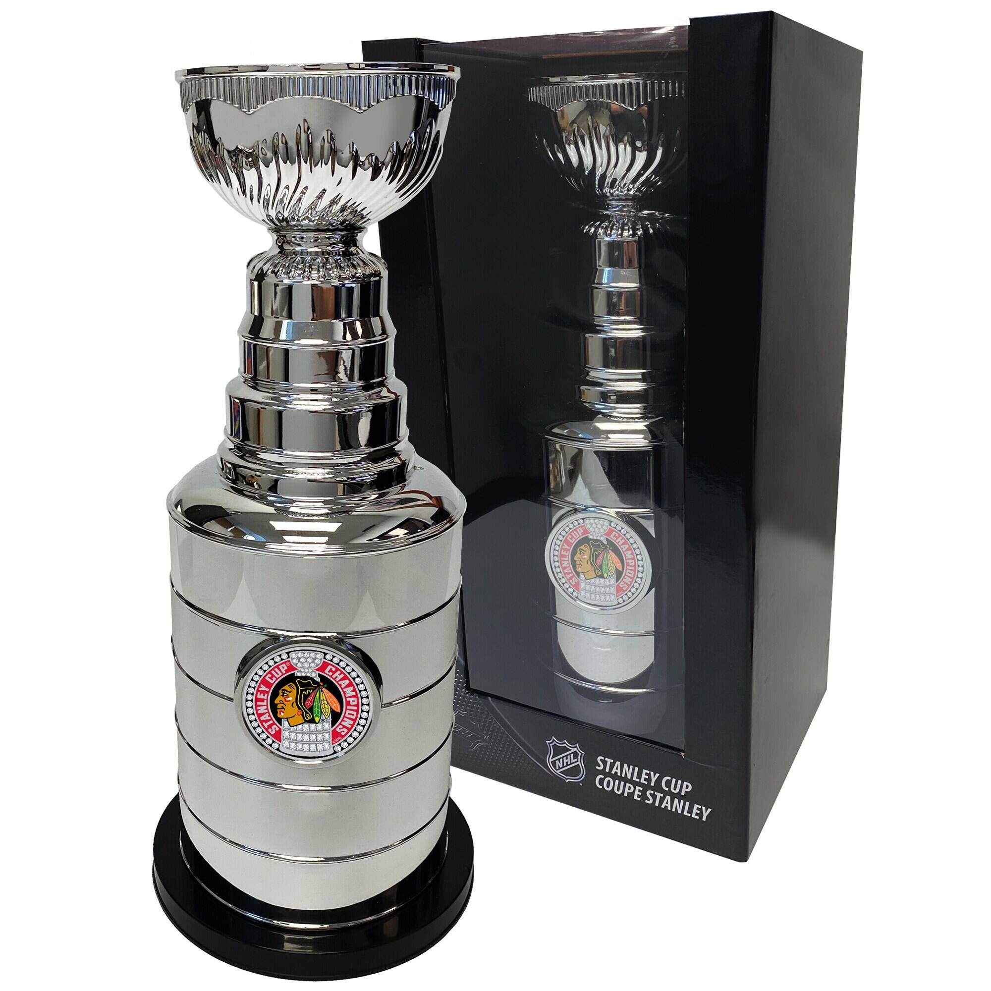 4VU5. CUP CHAMPIONS CECEUSSER C CHA KORE AHLE AMPIONE E NML COUPE STANLEY CUP STANLEY

STANLEY CUP
COUPE STANLEY