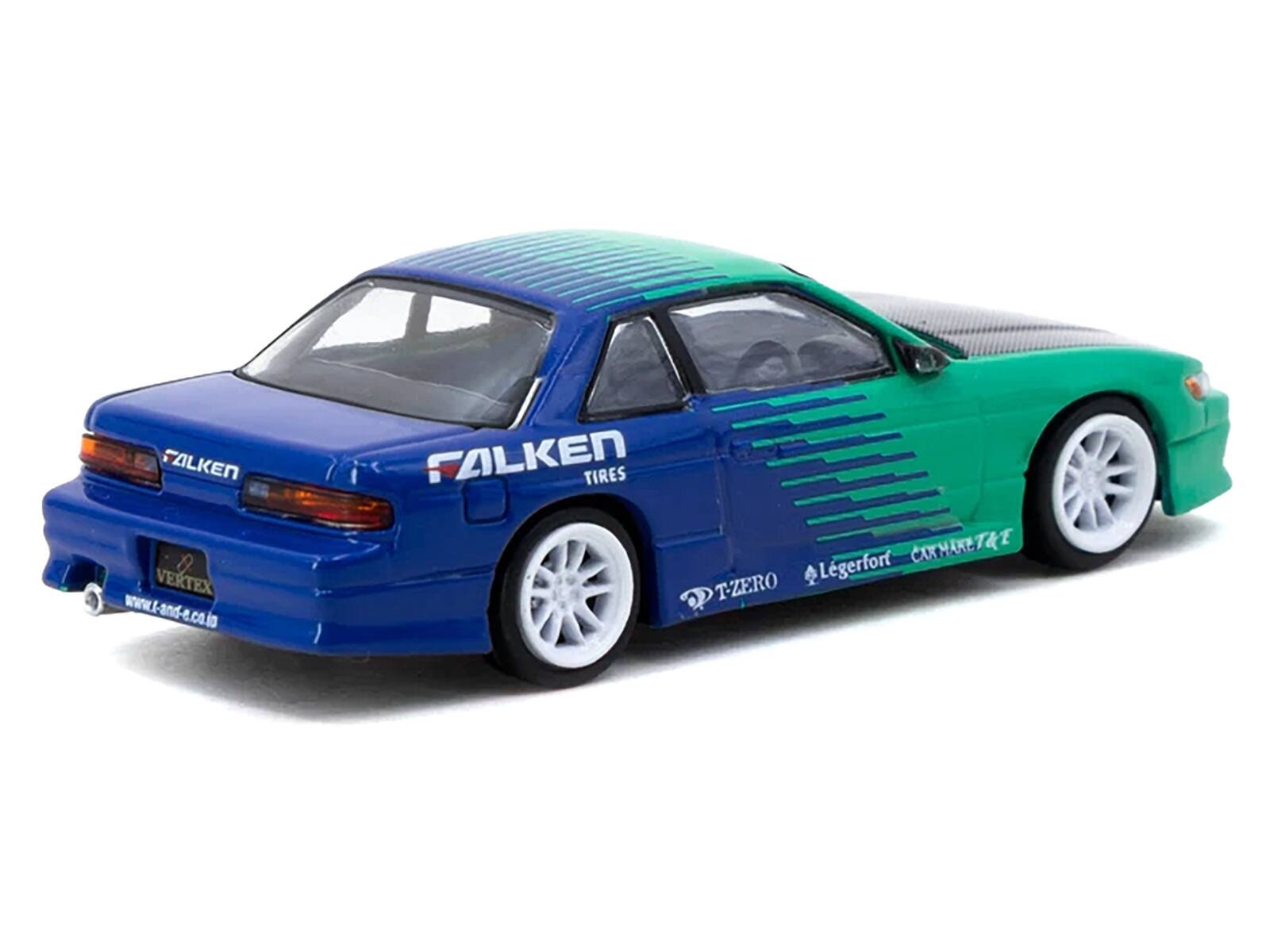 FALKEN TIRES  
www.t-and-e.co.in  
FALKEN VERTEX  
T-ZERO  
Légerfort  
CAXHARTE